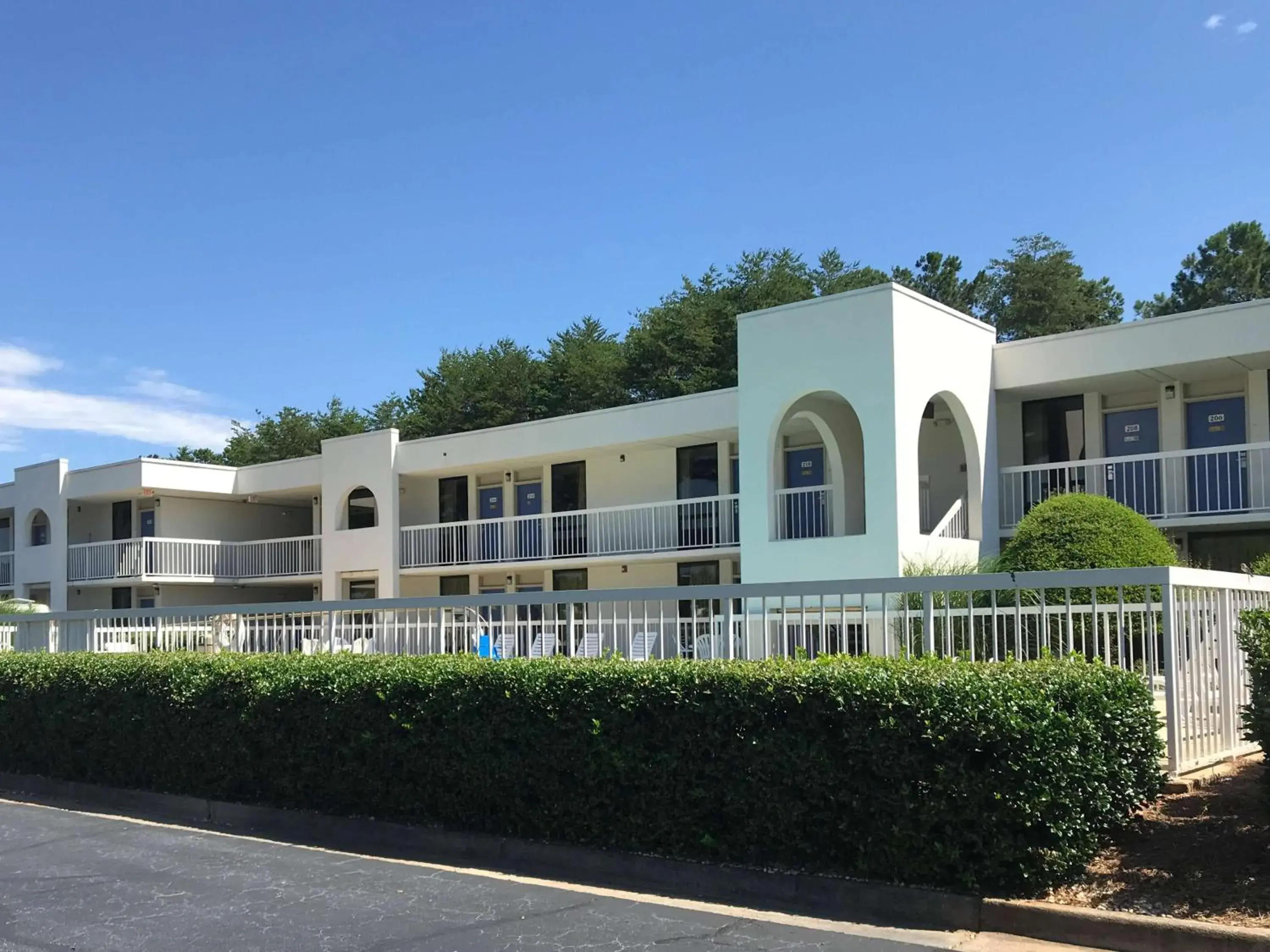 Property Building in Motel 6-Newnan, GA