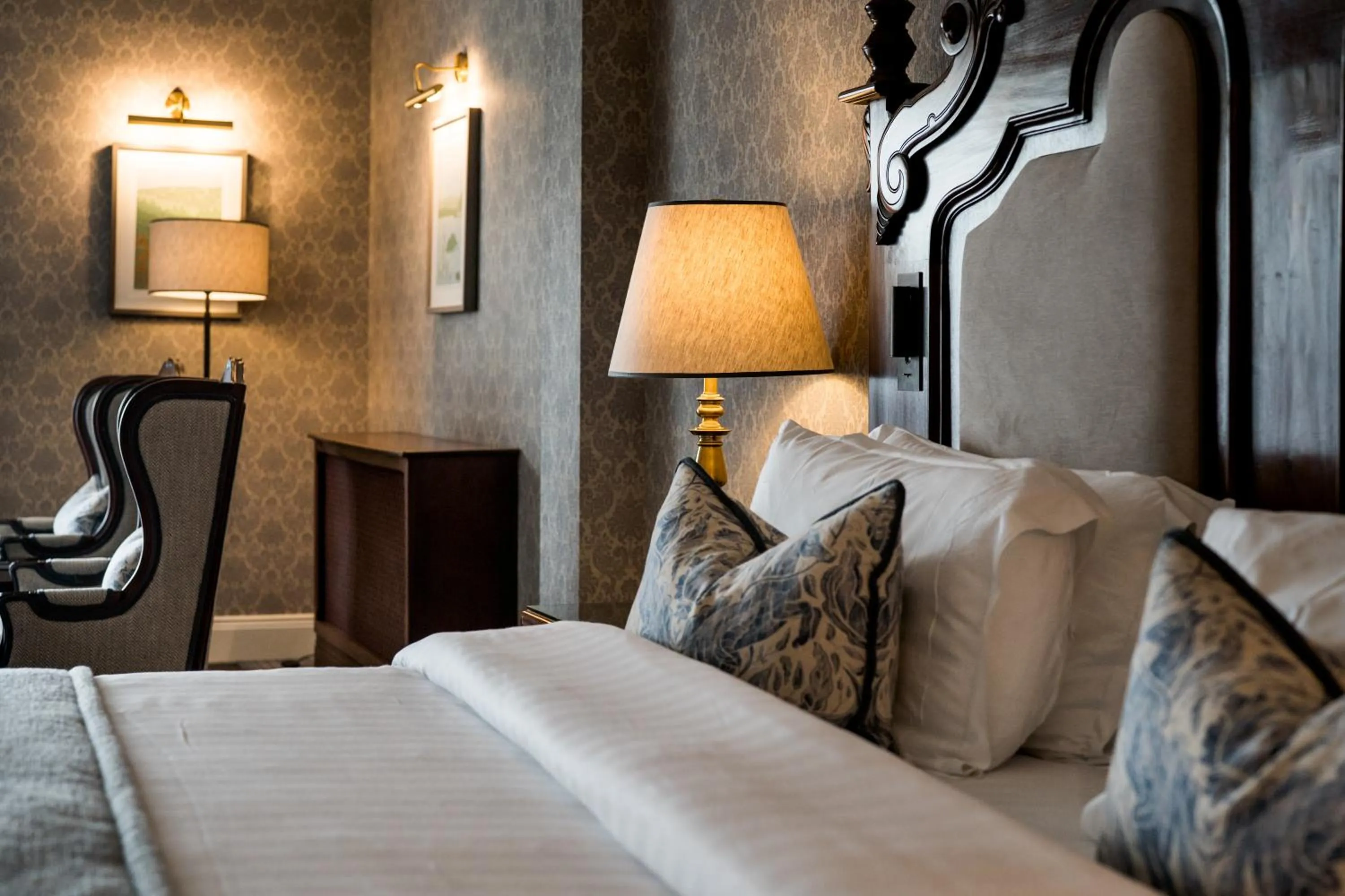 Living room, Bed in Harvey's Point