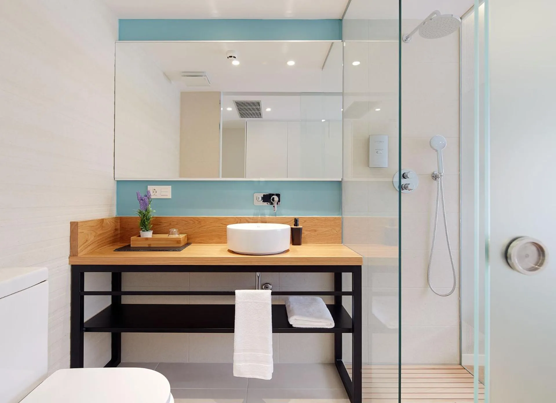 Shower in Heredad de Unanue