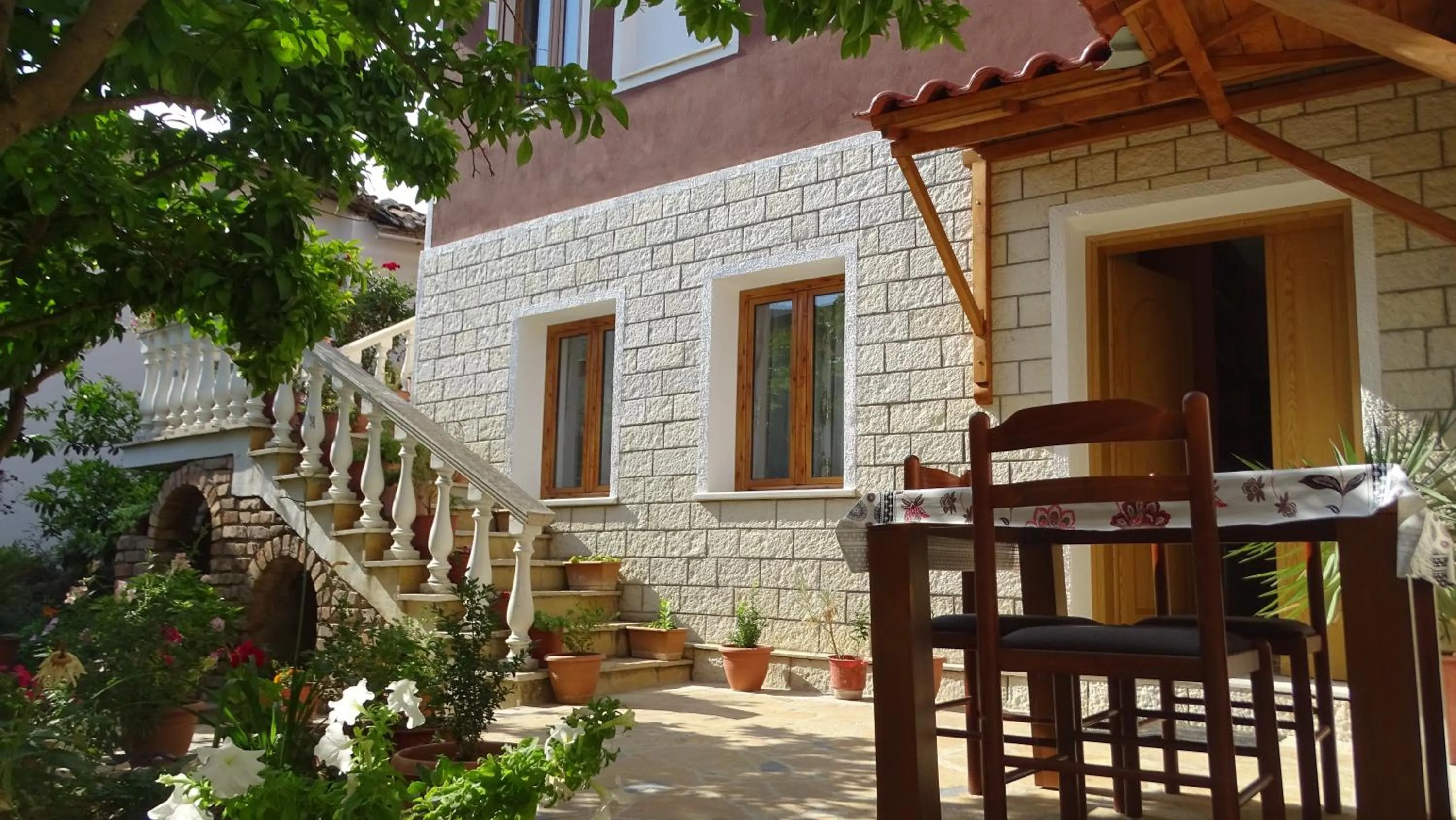 Apartment with Garden View in Guesthouse Hlias Gloria
