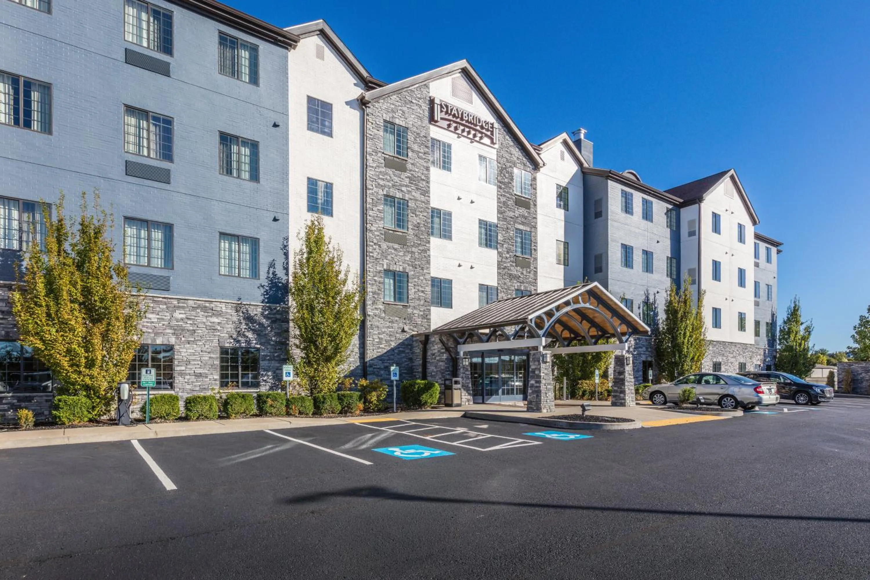 Property building in Staybridge Suites Mt Juliet - Nashville Area by IHG