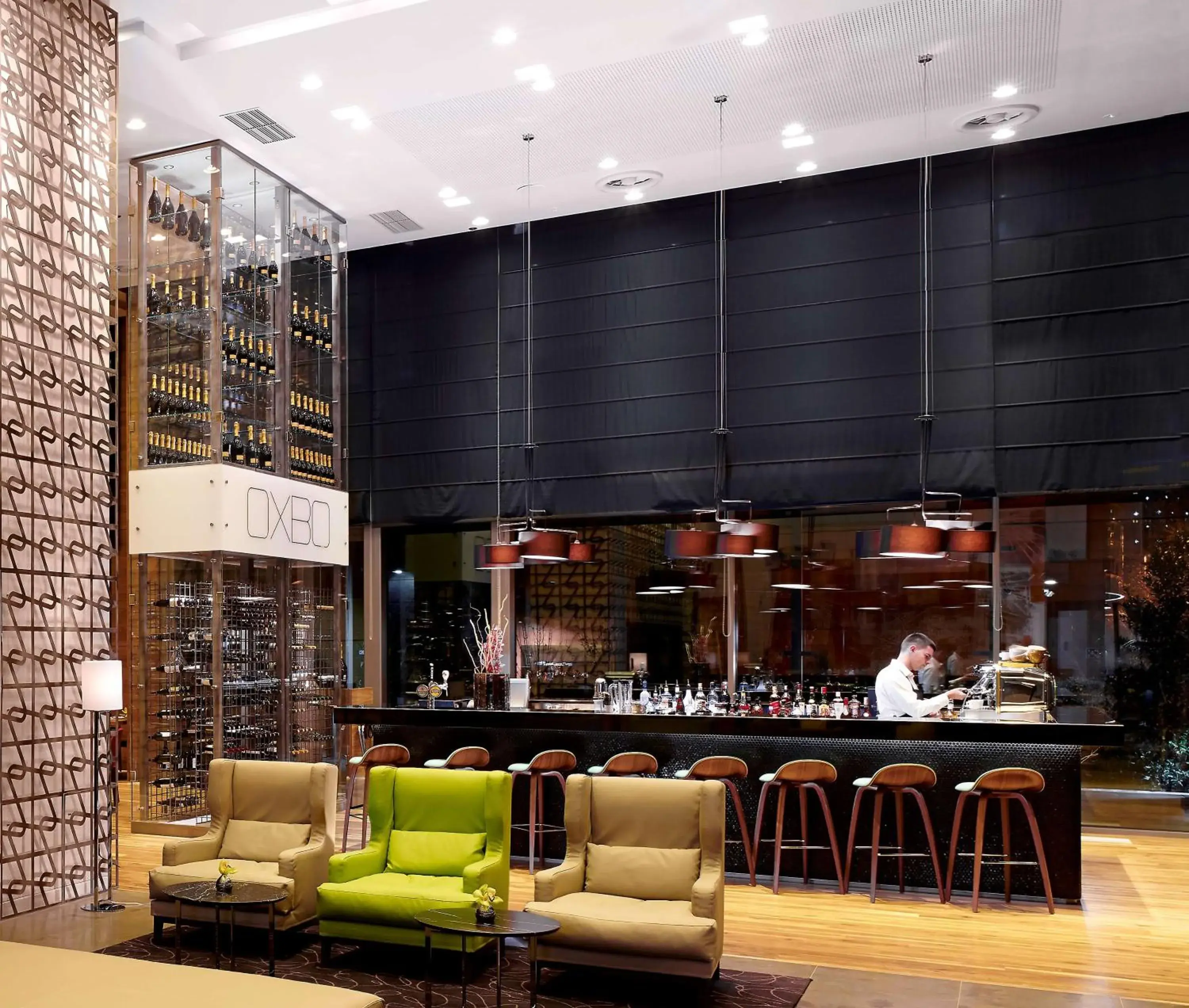 Lounge or bar in DoubleTree by Hilton Zagreb Lounge or bar in DoubleTree by Hilton Zagreb
