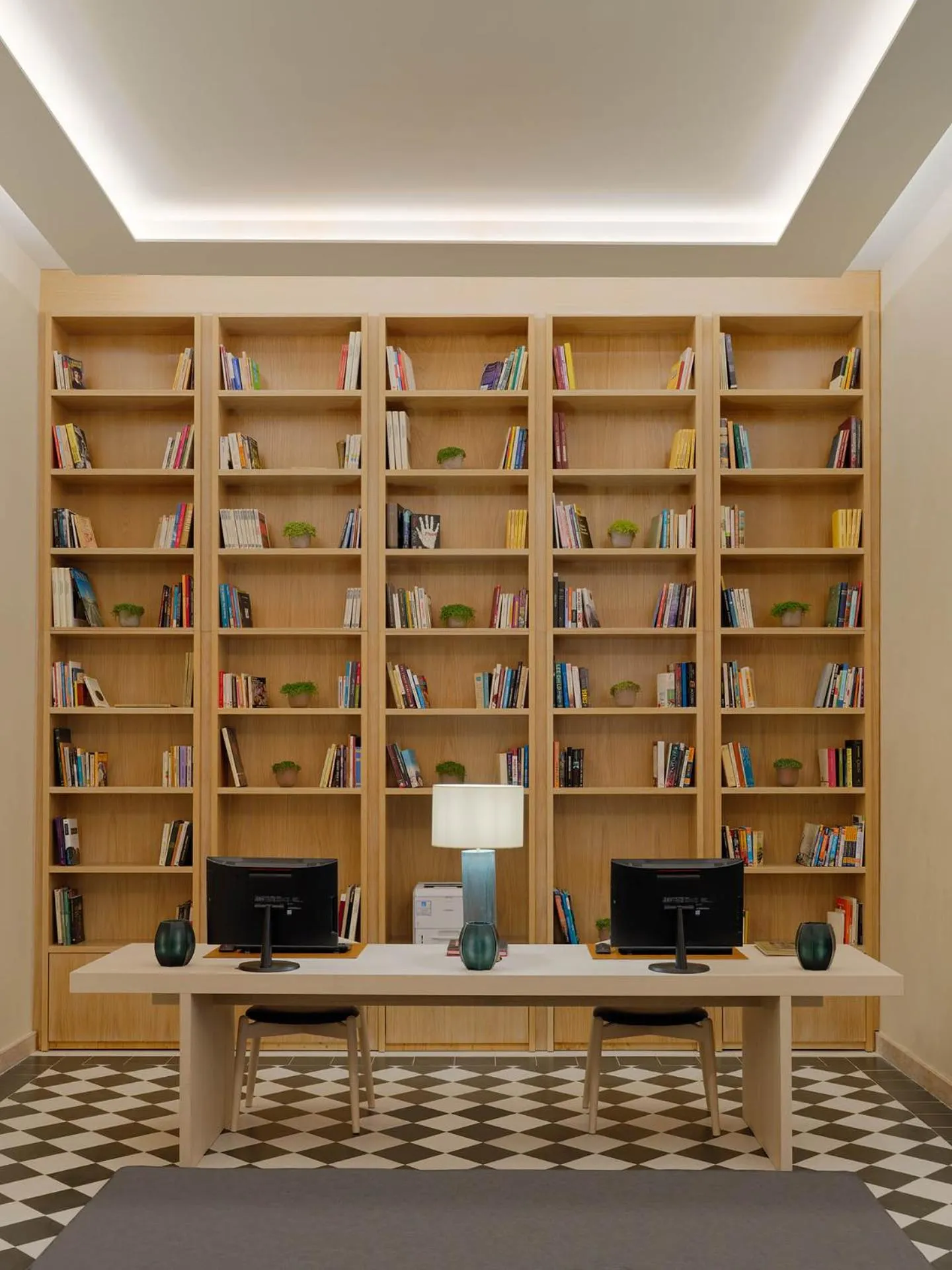 Business facilities in The One Palácio da Anunciada