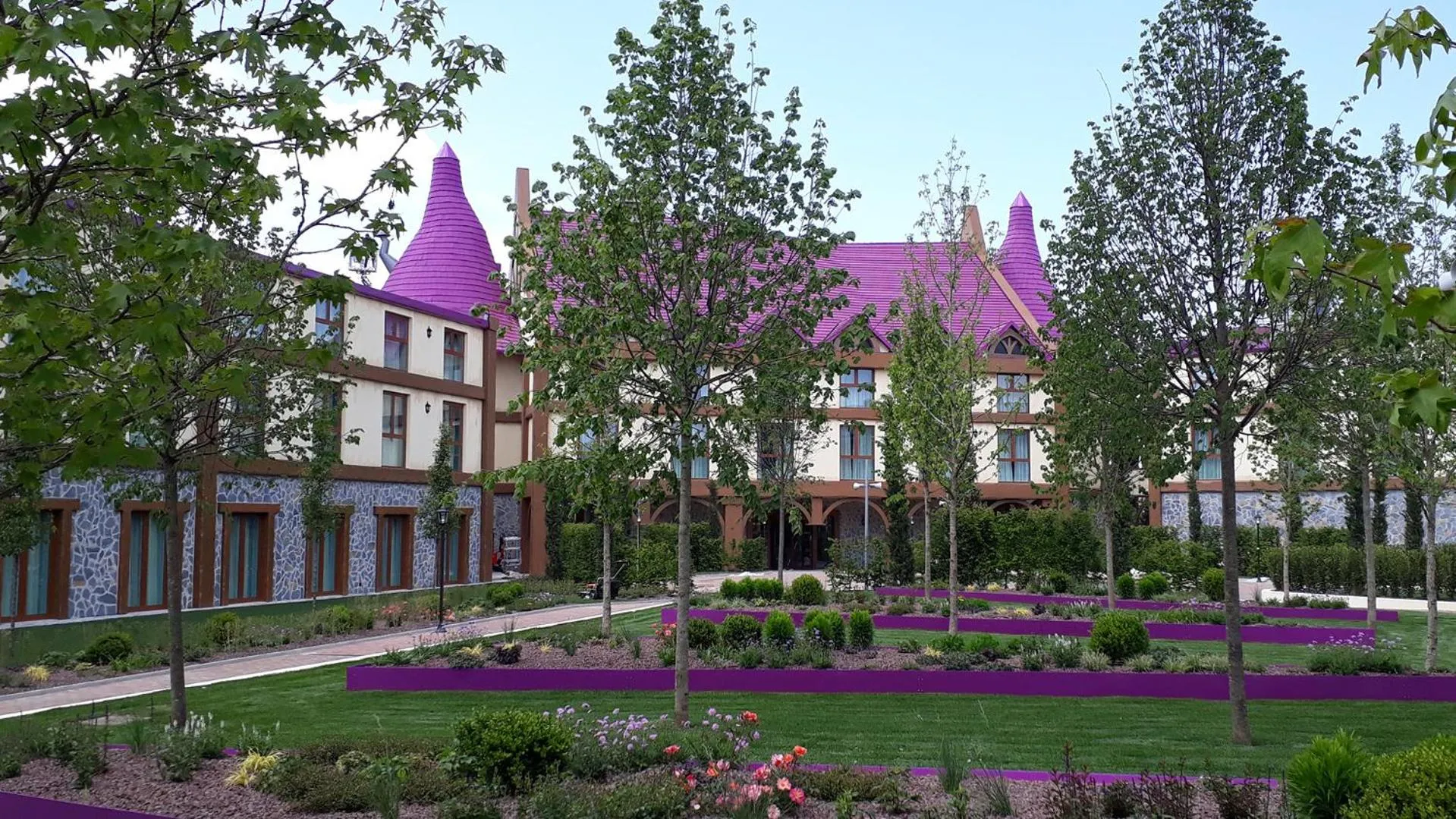 Property building in Gardaland Magic Hotel