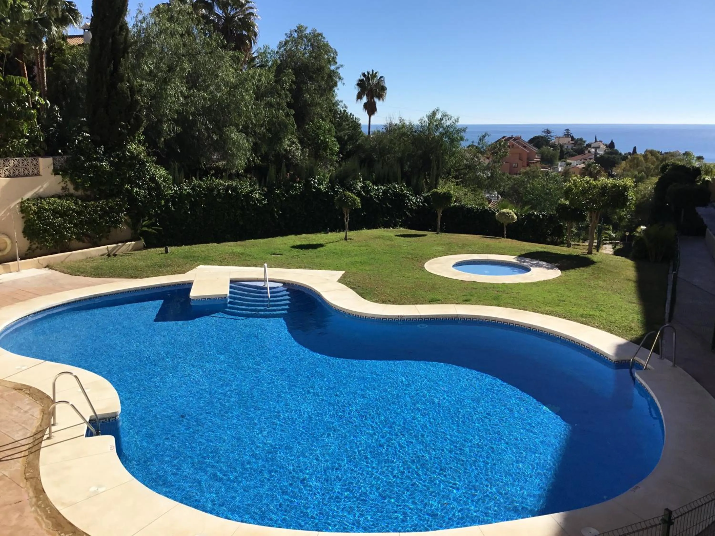 Swimming pool in Fuengirola Apartment