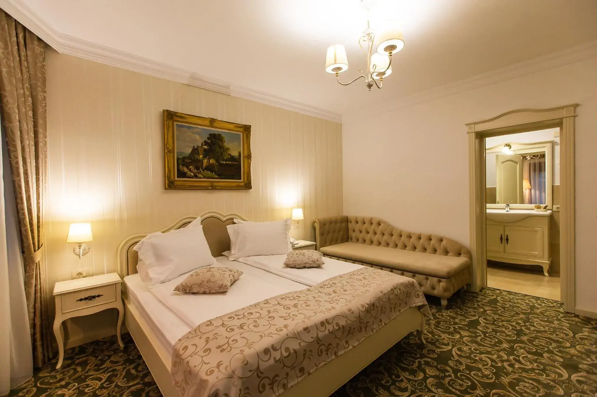 Double Deluxe 4* - single occupancy in Ave, Alba! Double Deluxe 4* - single occupancy in Ave, Alba!