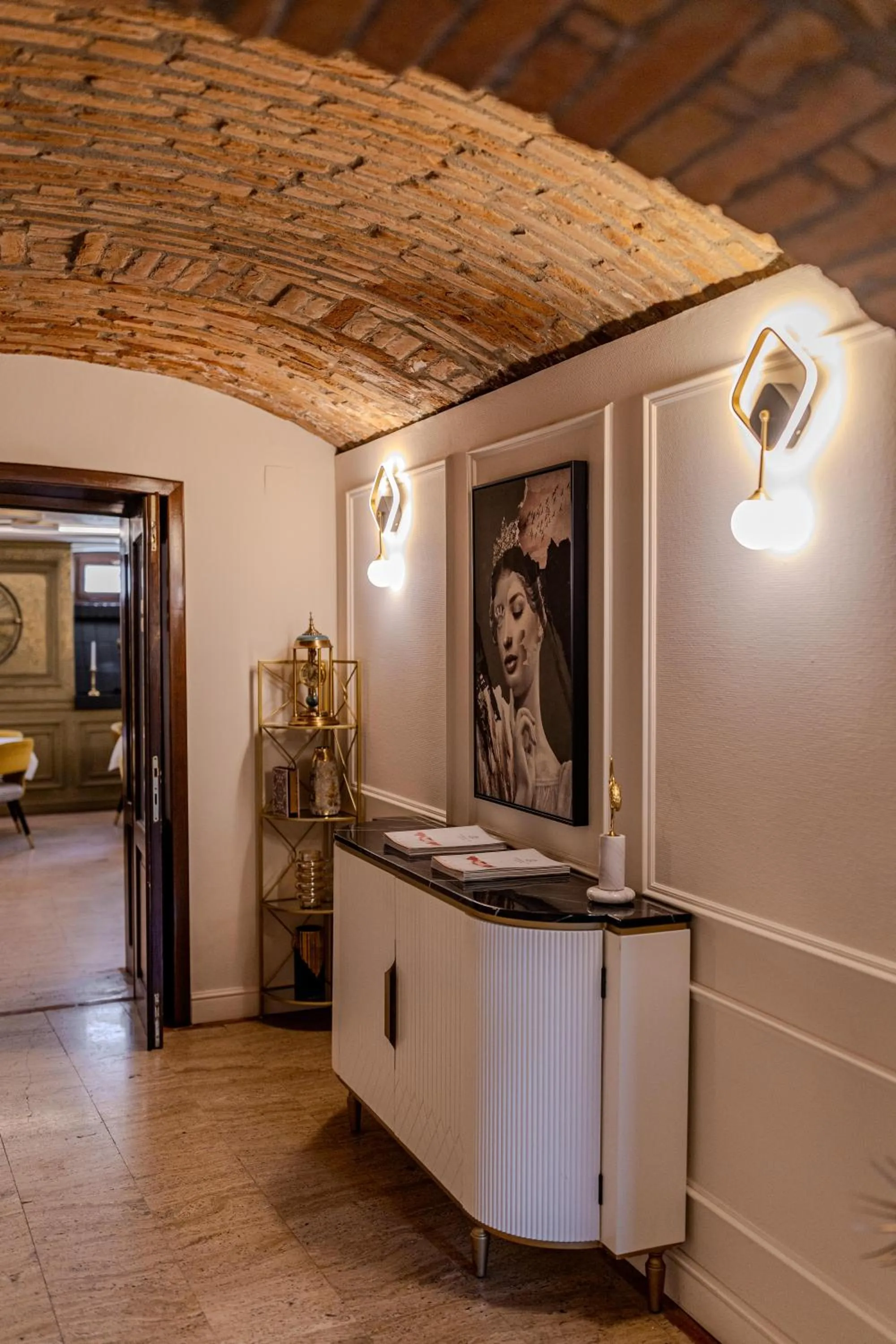 Restaurant/places to eat in La Maison de Caroline