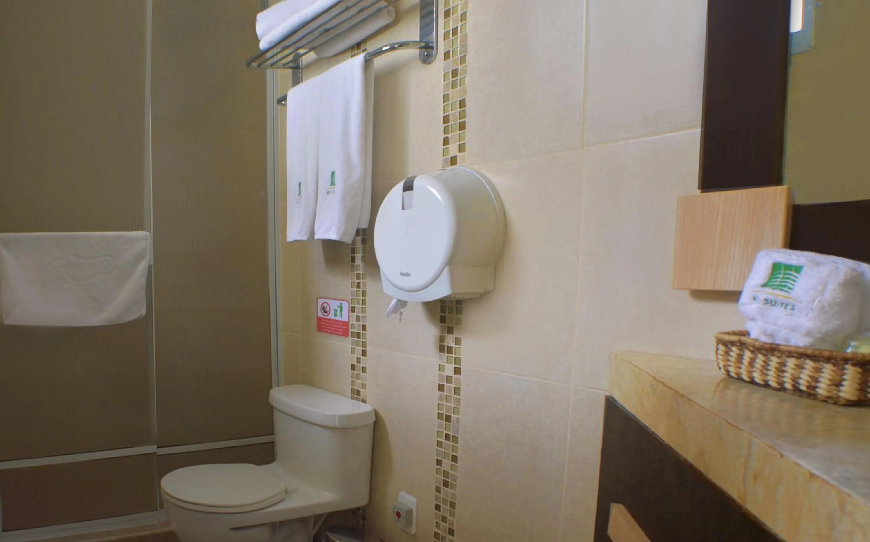 Bathroom in Hotel MC Suites - Confort cerca del Aeropuerto