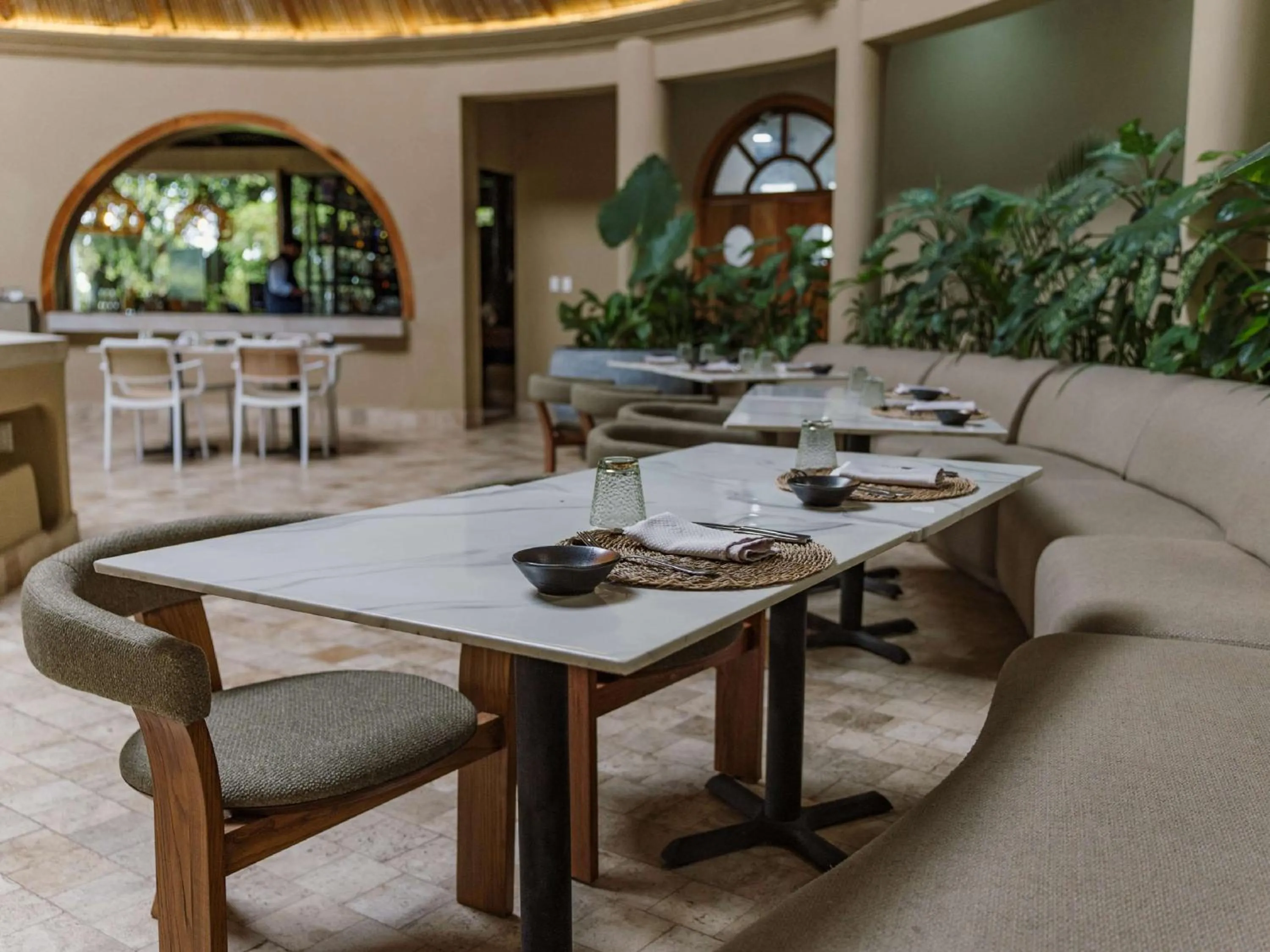 Restaurant/places to eat in Royal Palm Galapagos, Curio Collection Hotel by Hilton