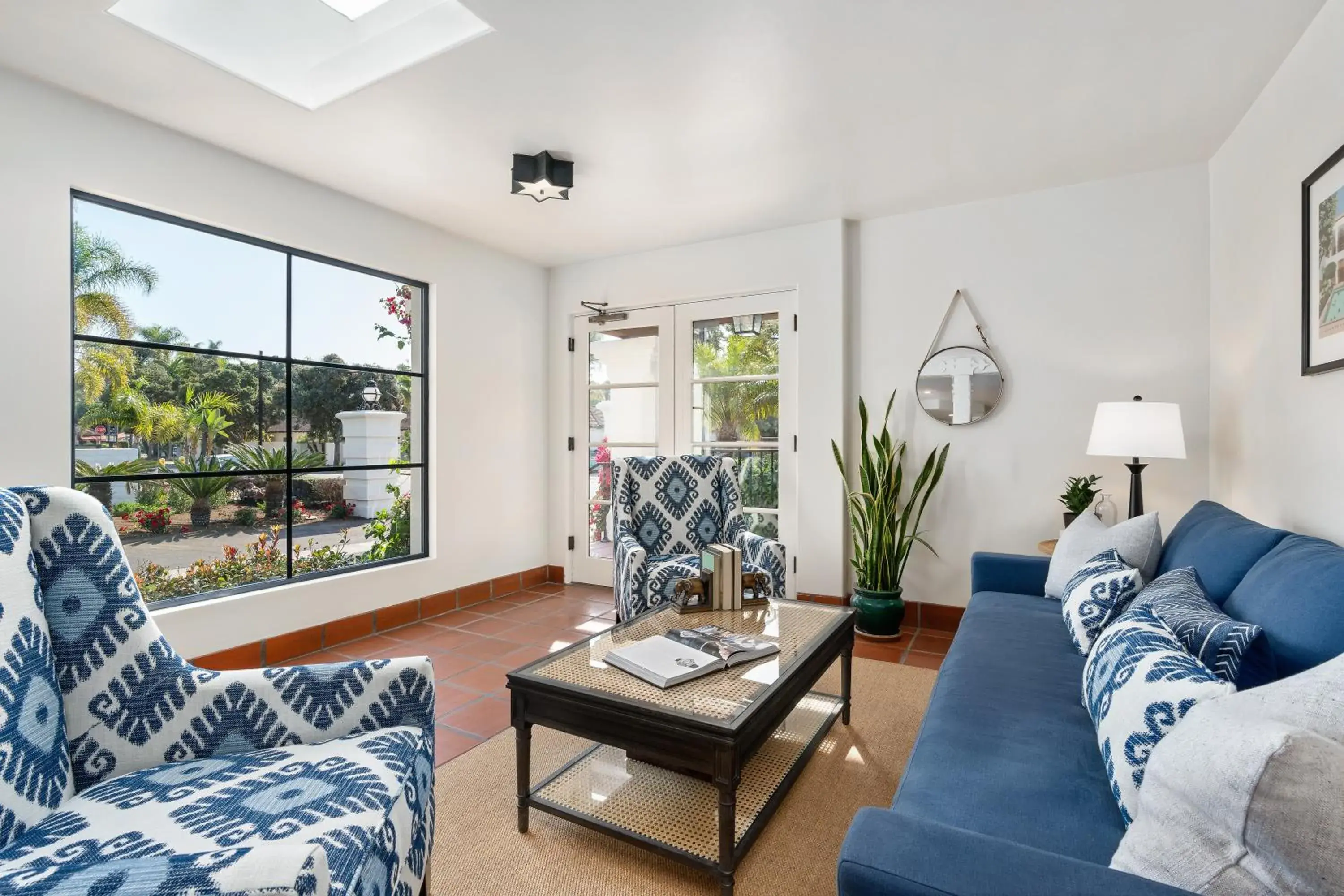 Lobby or reception in Mason Beach Inn Lobby or reception in Mason Beach Inn