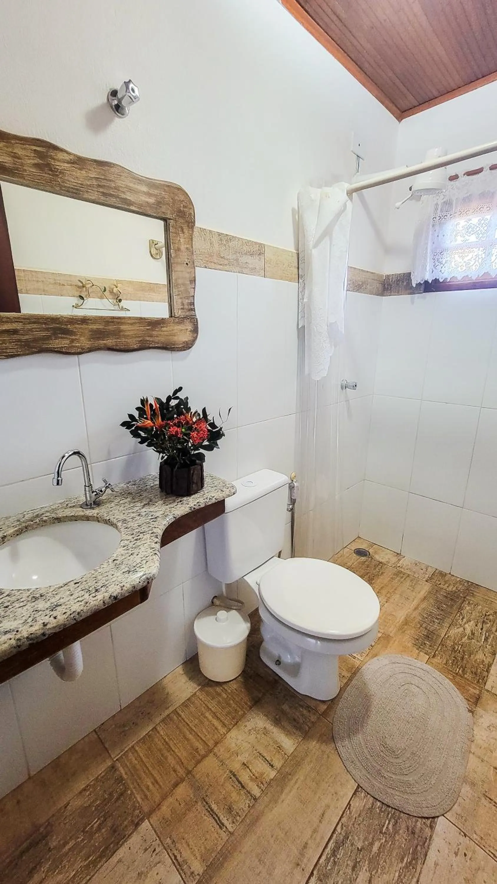 Shower in Mirante de Lençóis