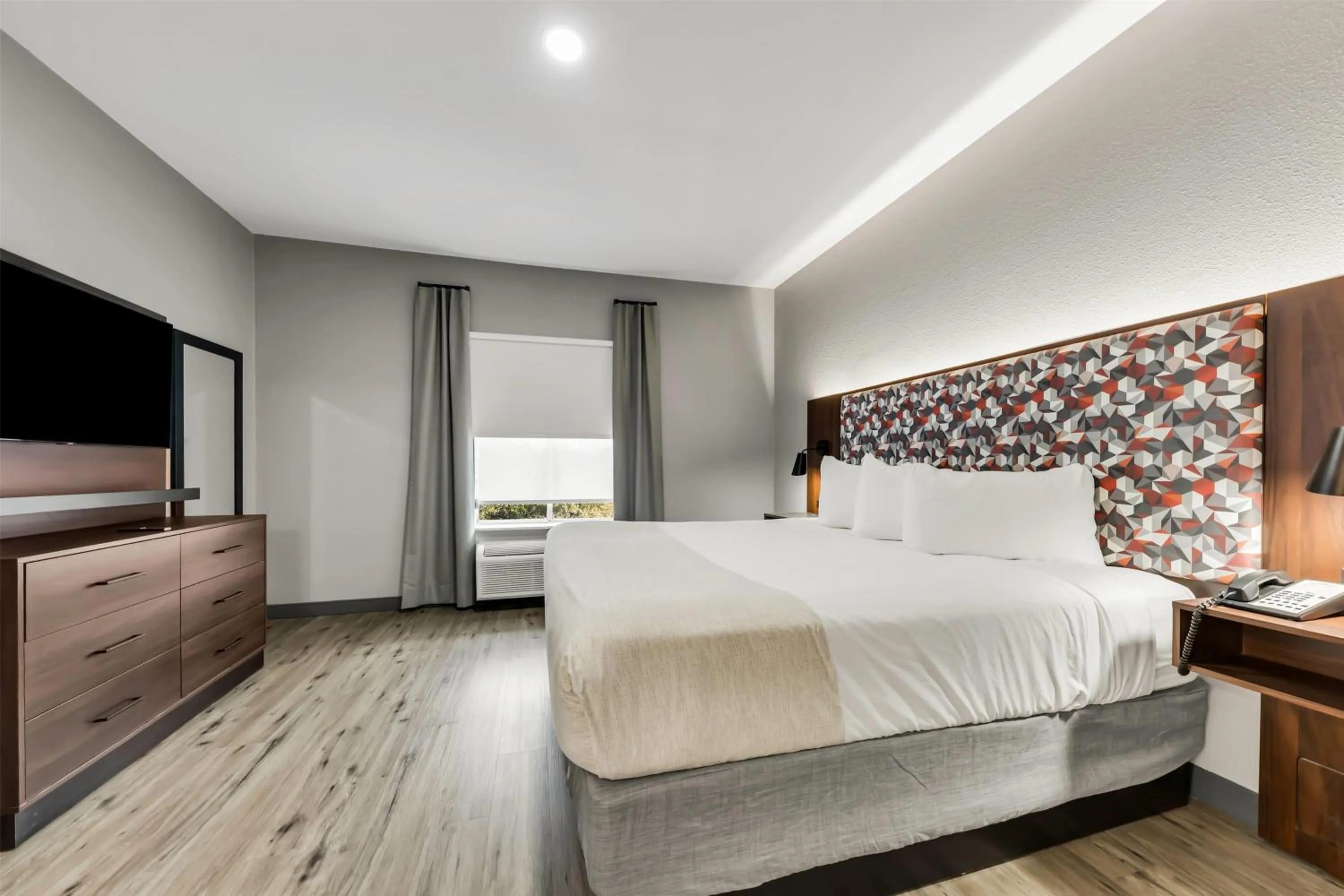 Photo of the whole room, Bed in Hawthorn Extended Stay by Wyndham College Station