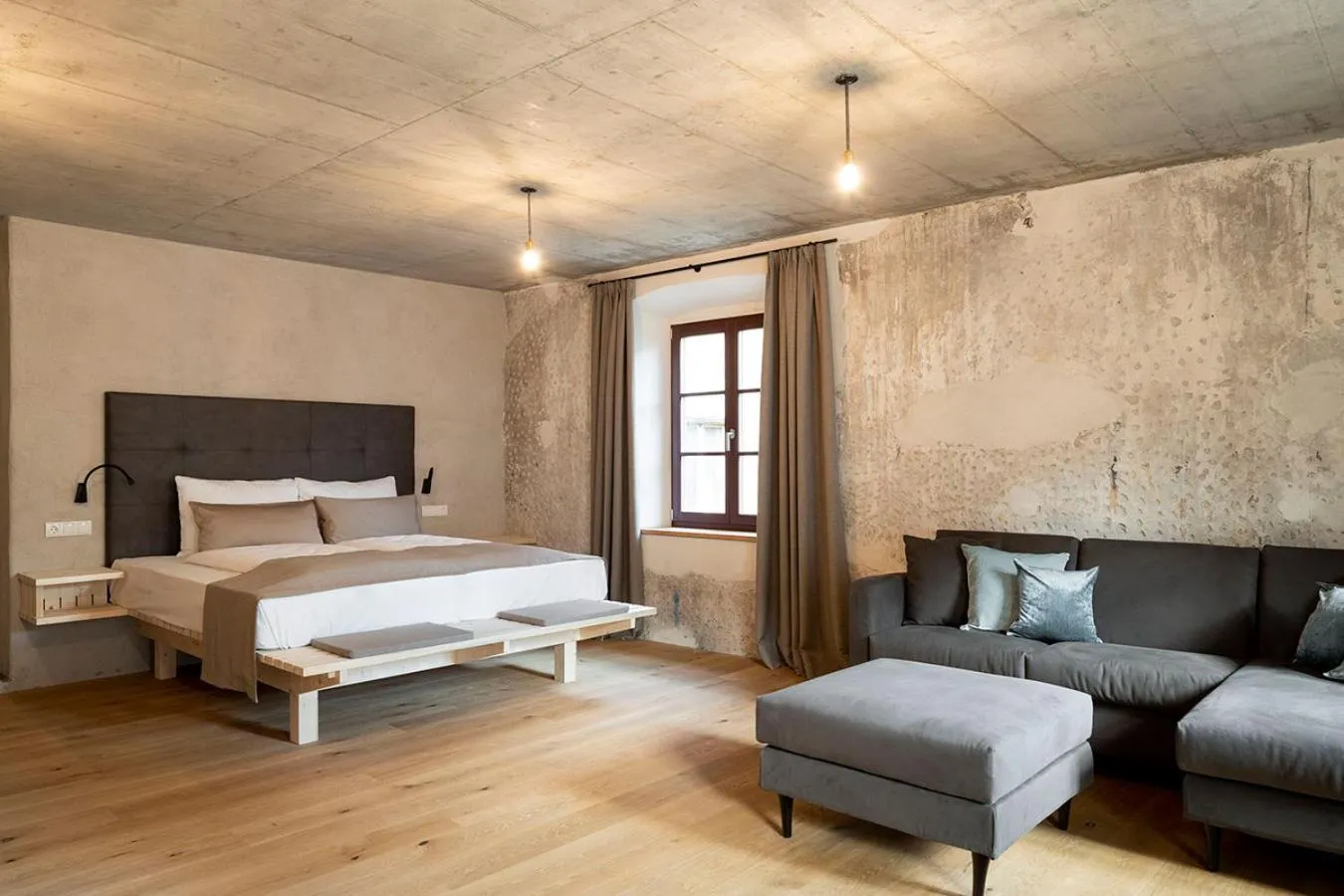 Photo of the whole room, Bed in rössl bianco b&b&b