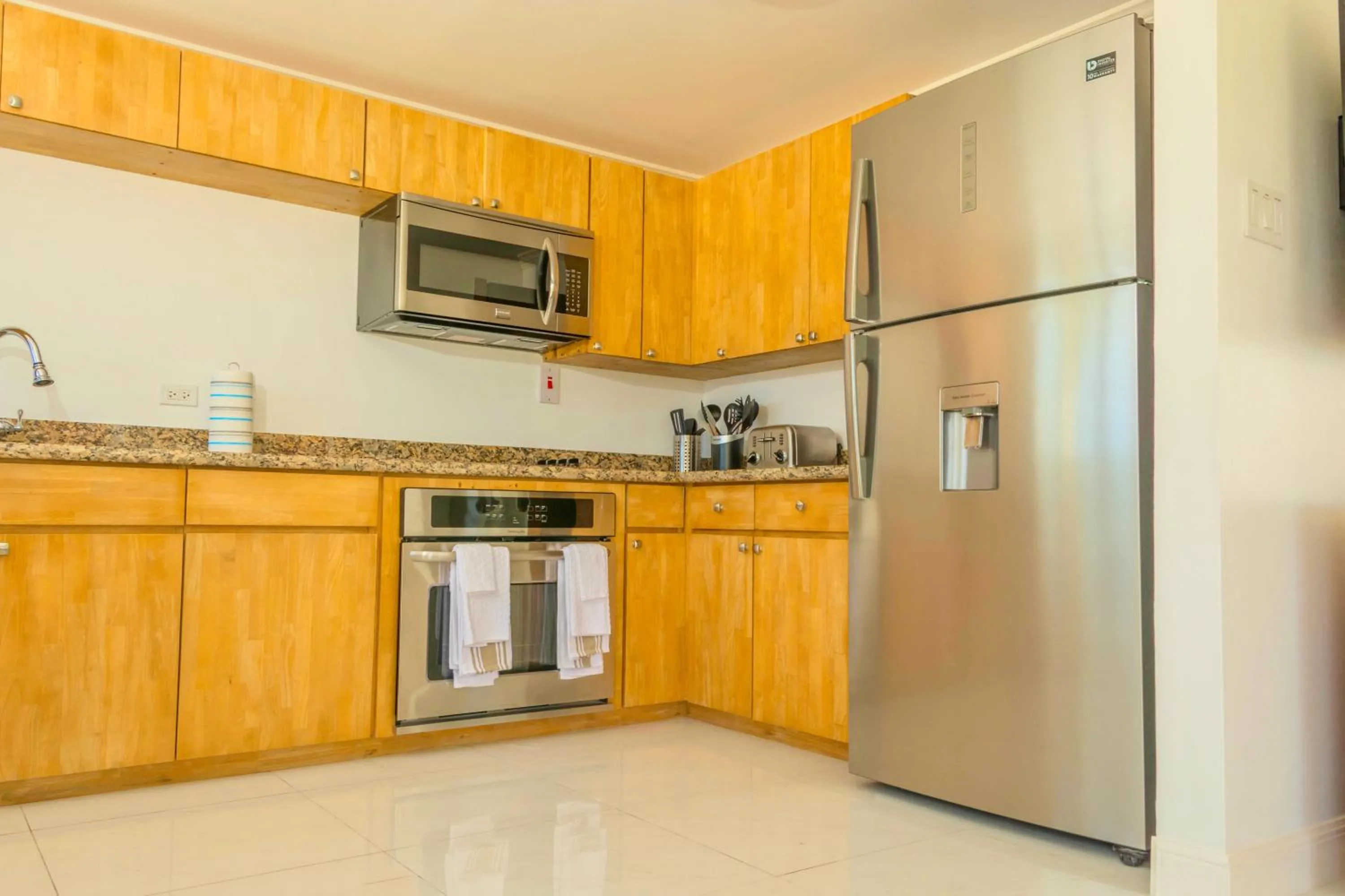 Kitchen or kitchenette in Stunning Ocean View