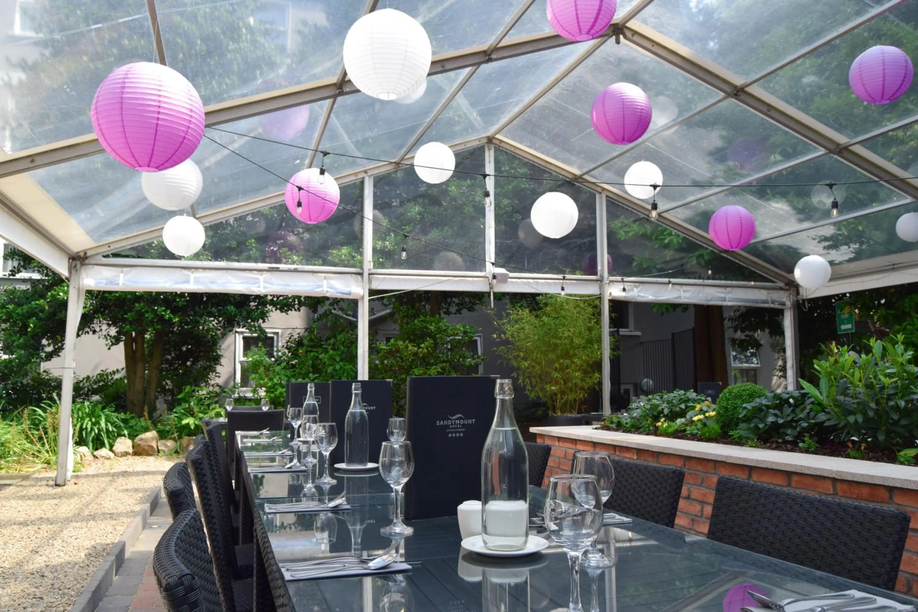 BBQ facilities in The Sandymount Hotel