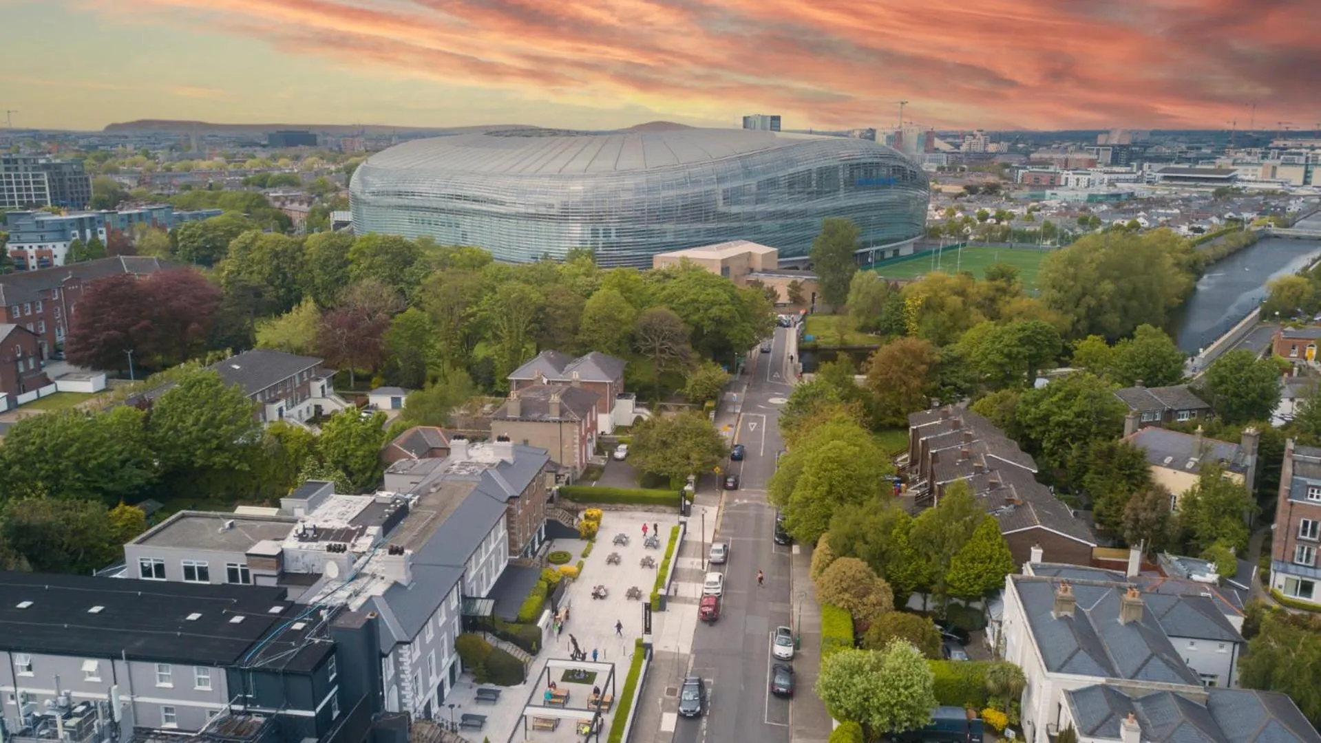 Property building in The Sandymount Hotel