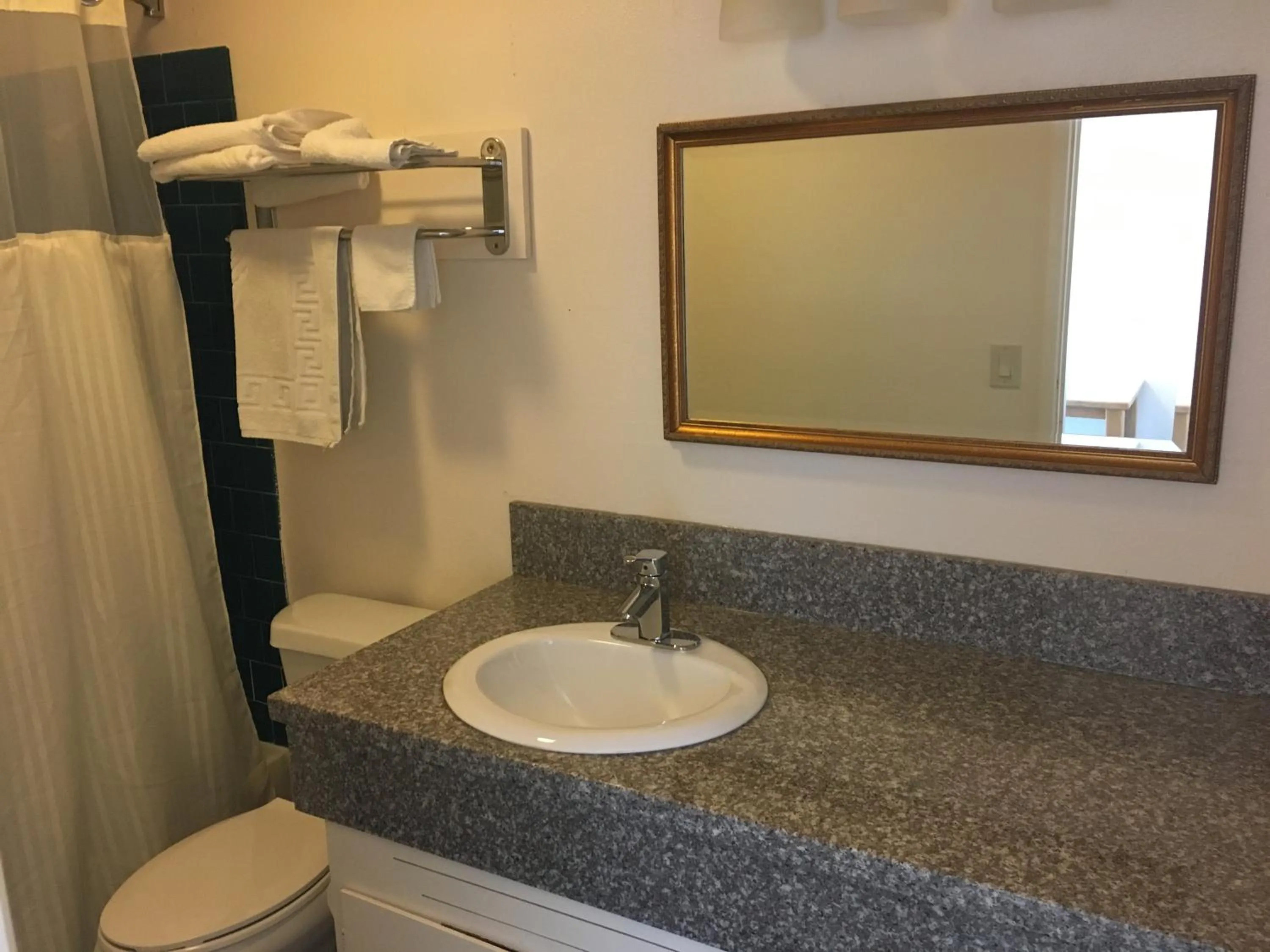 Bathroom in Budget Inn Motel