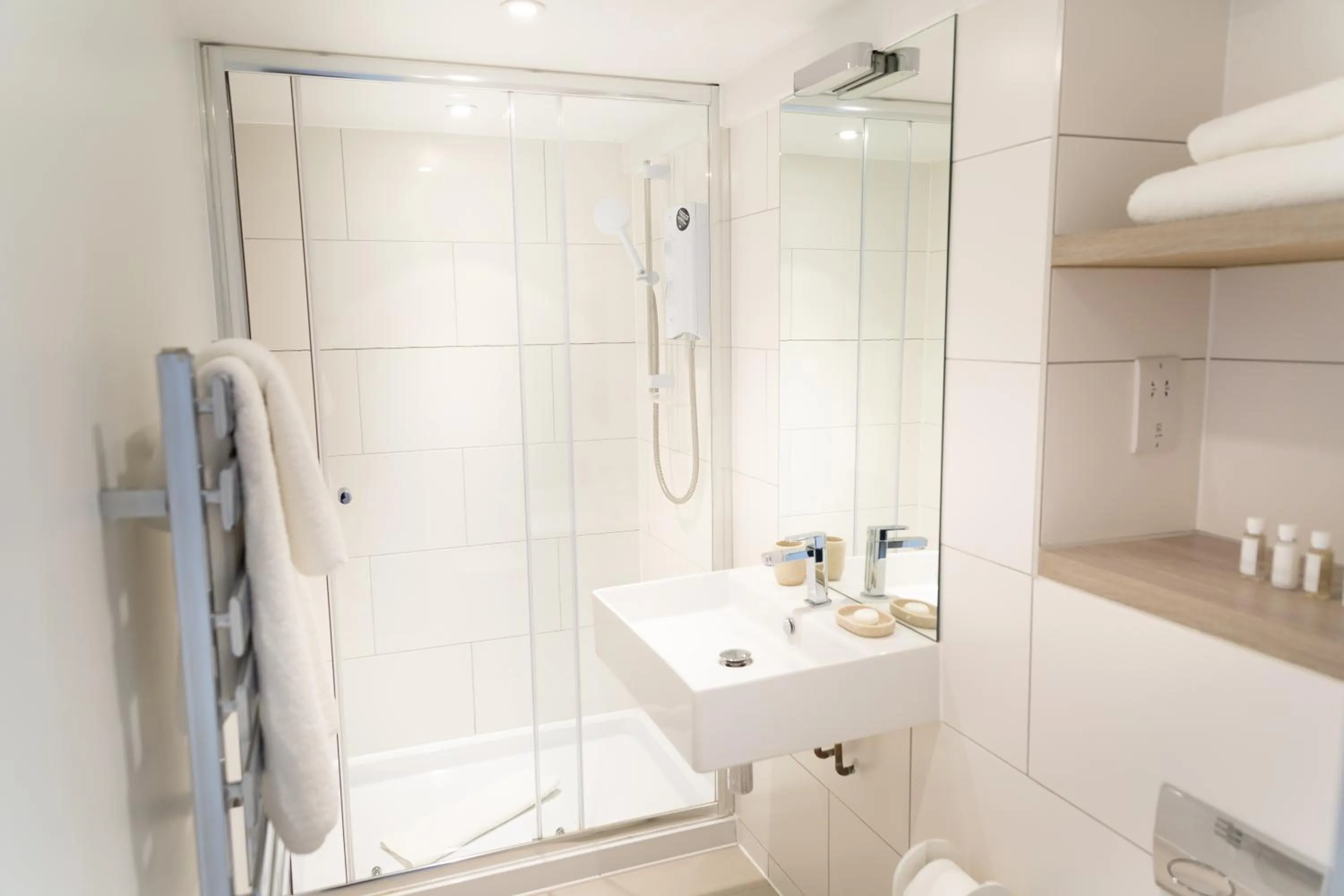 Bathroom in Citystay Living - Devonshire Road