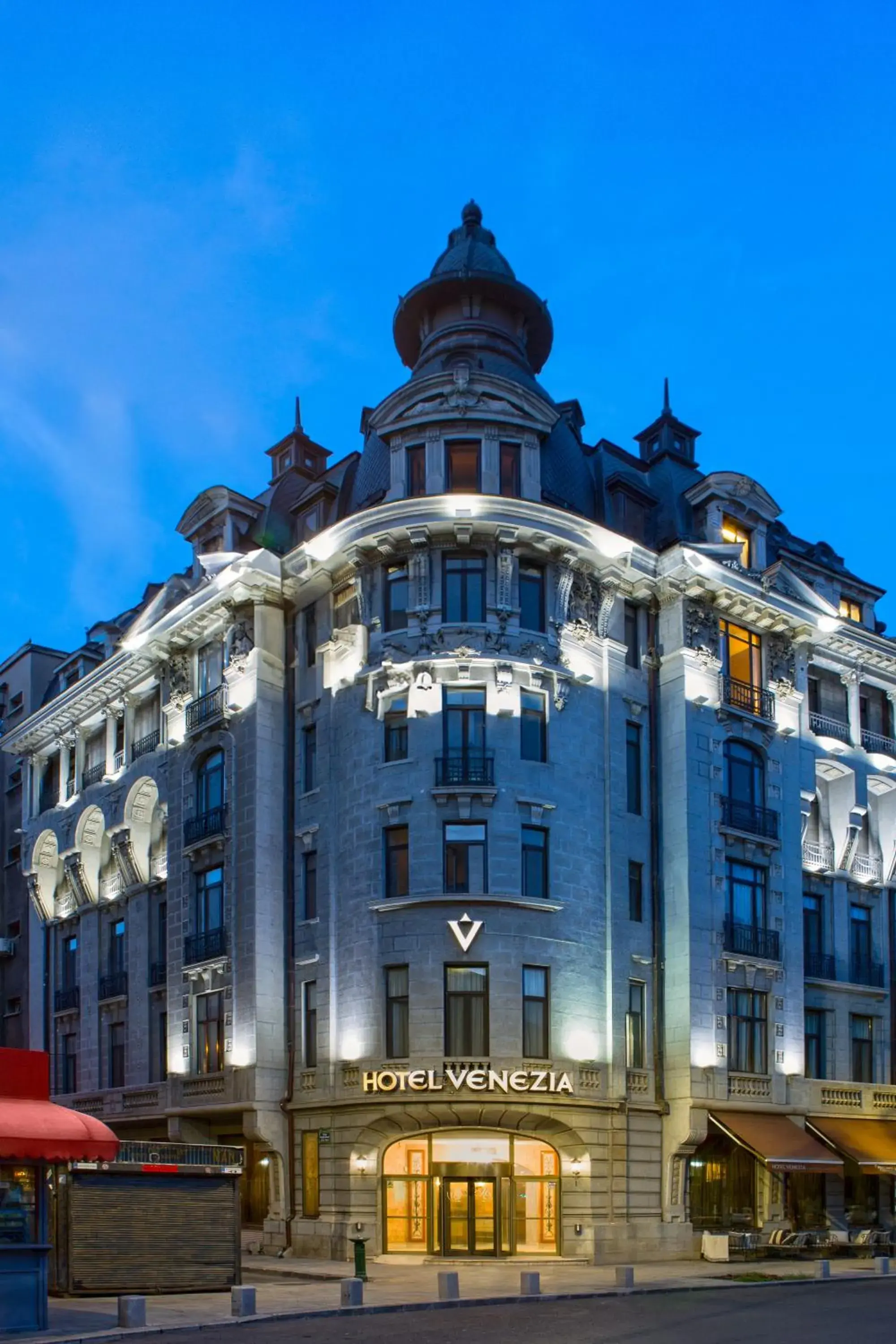 Property building in Zeus Essence Bucharest Venezia Property building in Zeus Essence Bucharest Venezia