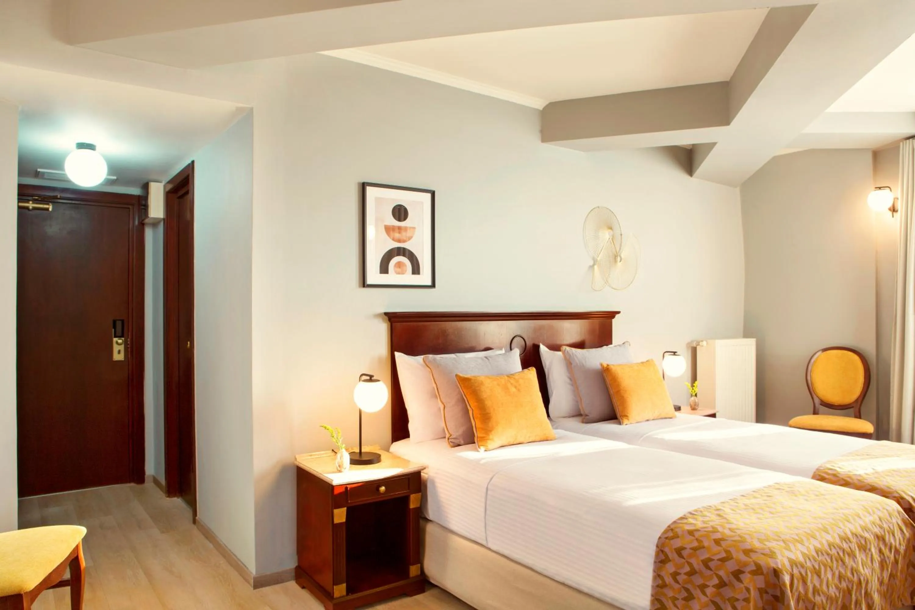 Bed in Zeus Essence Bucharest Venezia