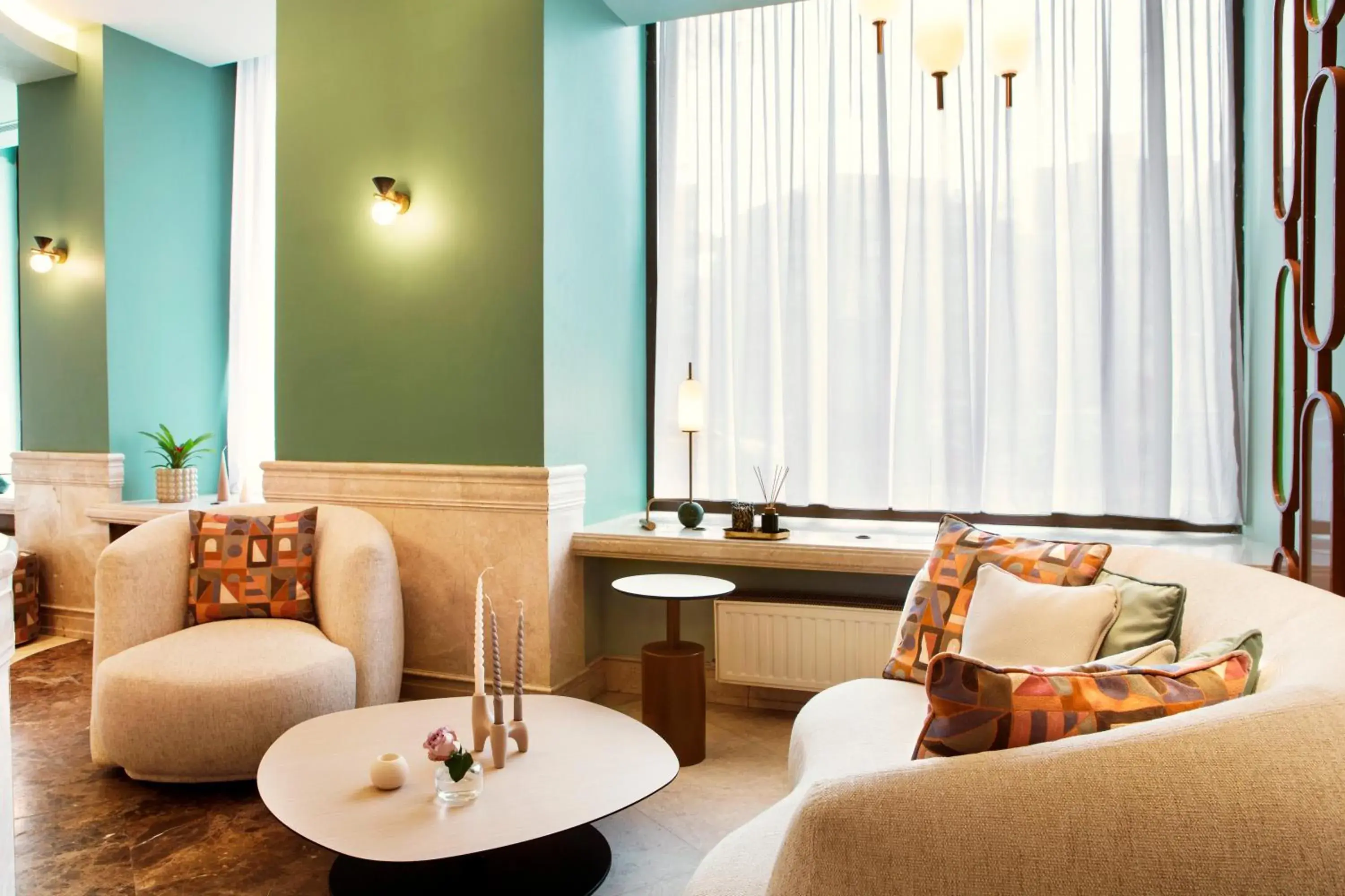 Lobby or reception in Zeus Essence Bucharest Venezia Lobby or reception in Zeus Essence Bucharest Venezia