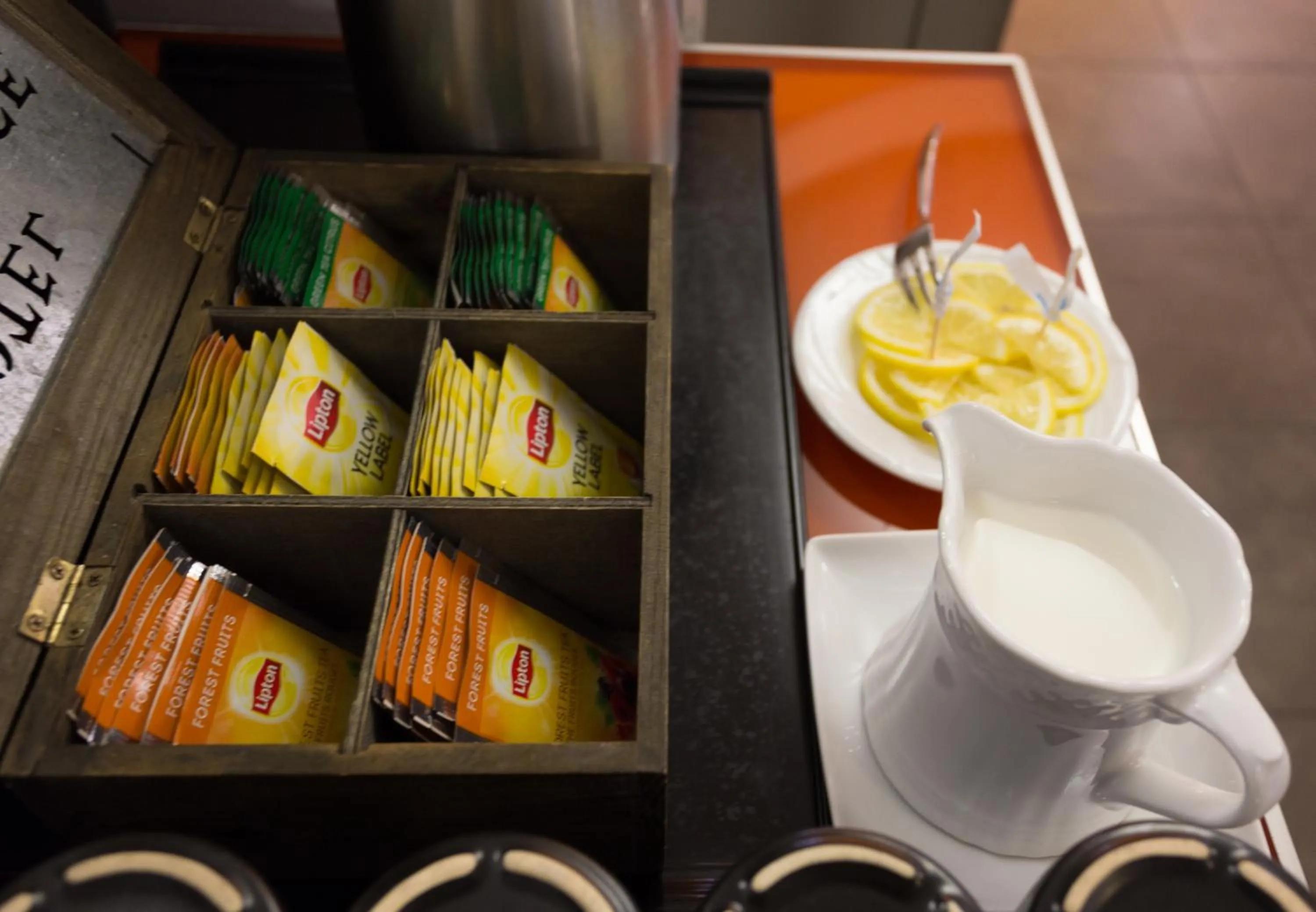 Drinks in Zeus Essence Bucharest Venezia