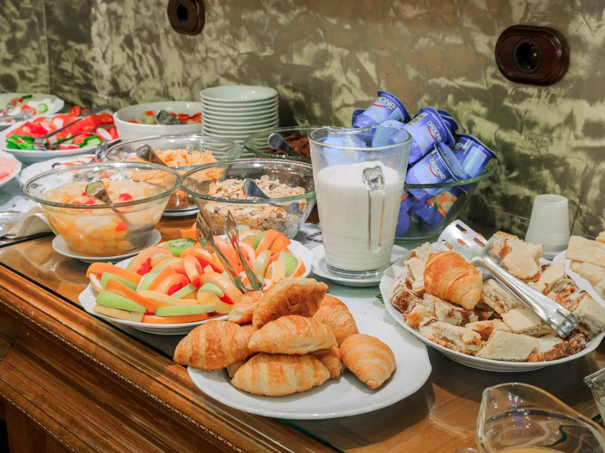 Food in Zeus Essence Bucharest Venezia Food in Zeus Essence Bucharest Venezia