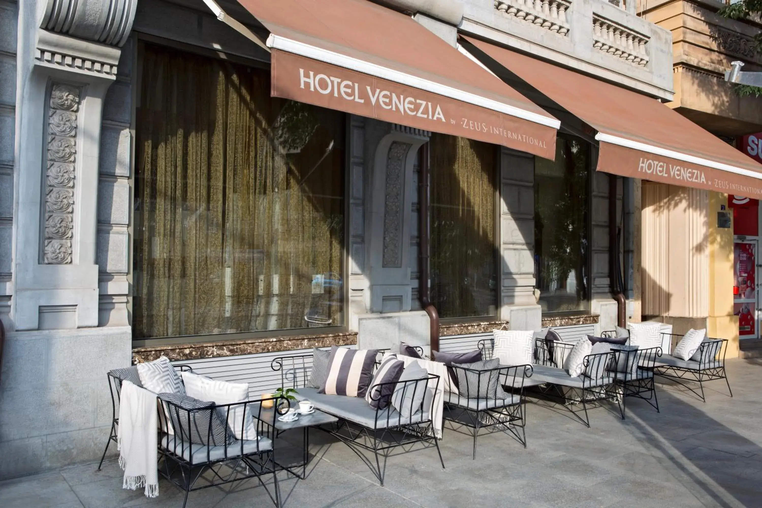 Property building in Zeus Essence Bucharest Venezia Property building in Zeus Essence Bucharest Venezia