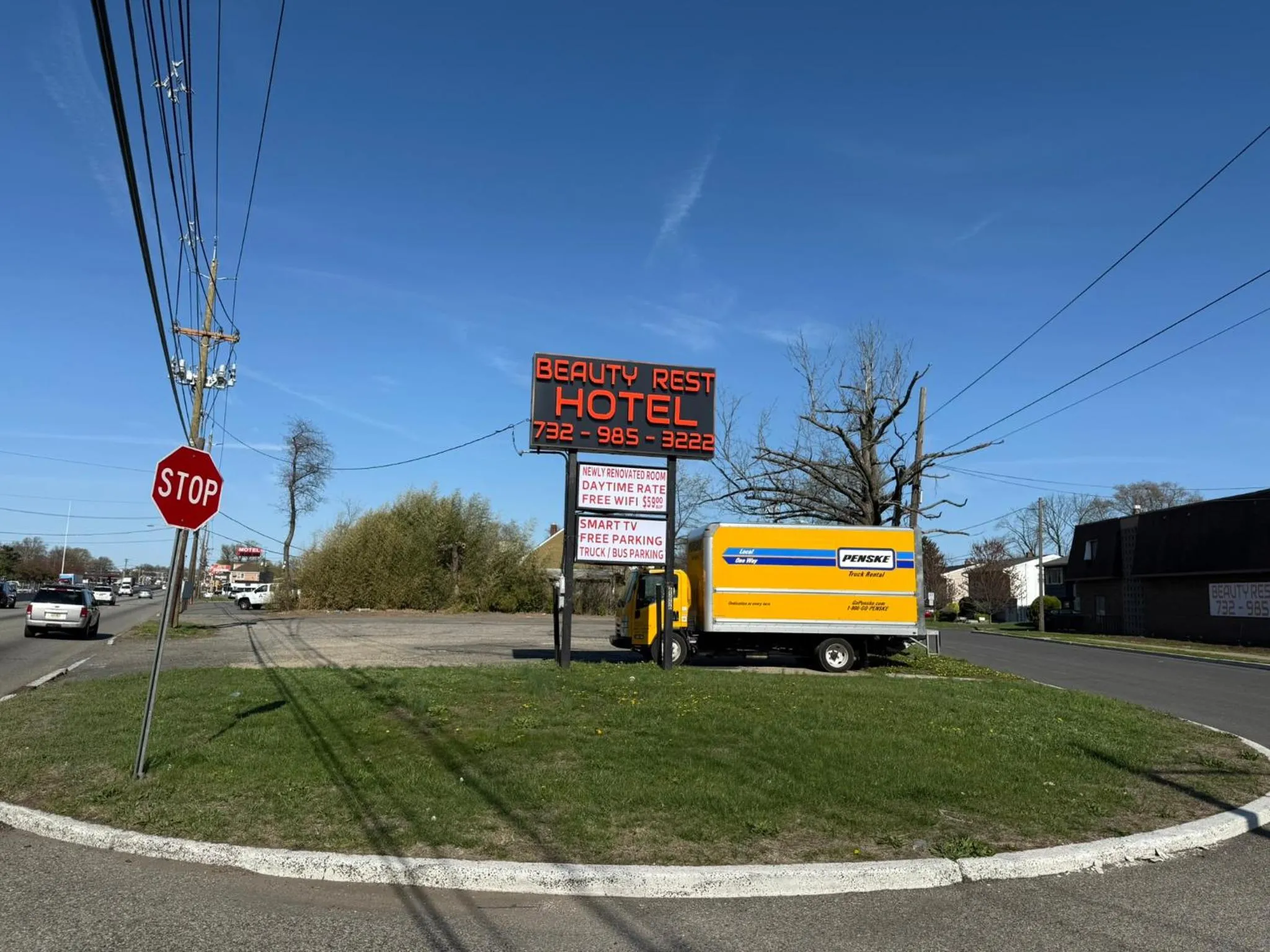 Parking in Beauty Rest Hotel