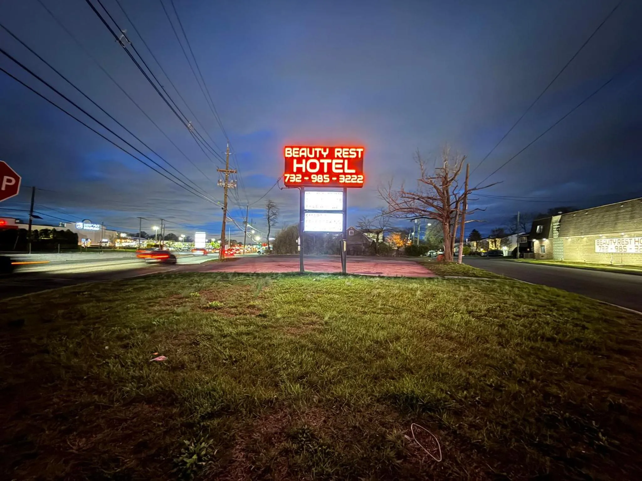 Parking in Beauty Rest Hotel