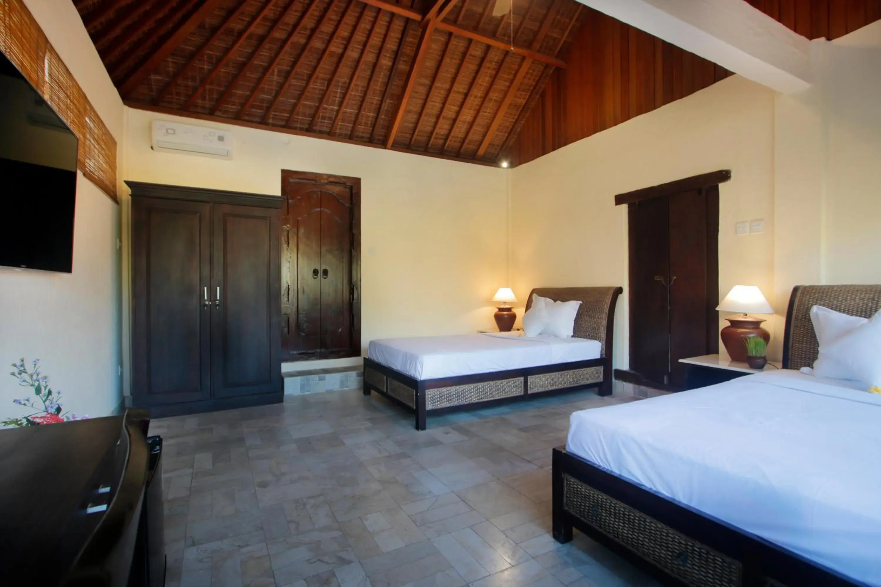 Bedroom, Bed in Graha Madesimon Bedroom, Bed in Graha Madesimon