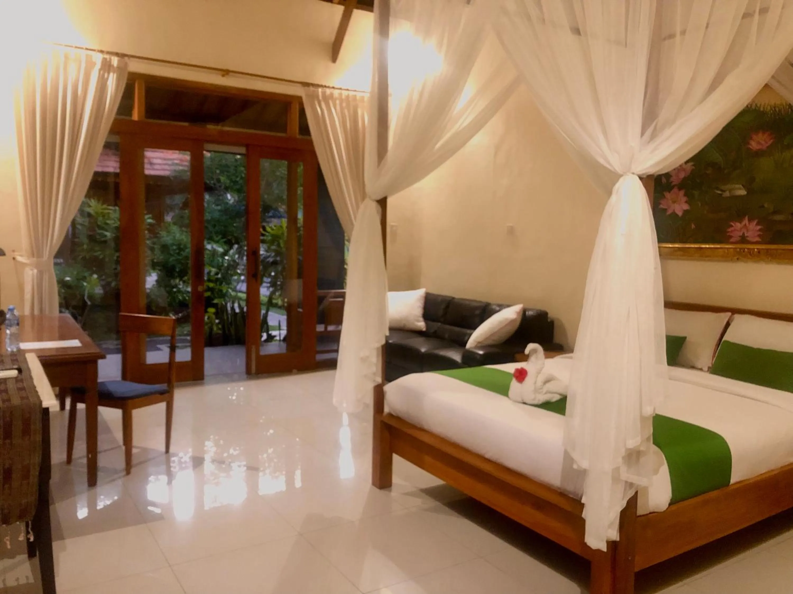 Bed in Graha Madesimon