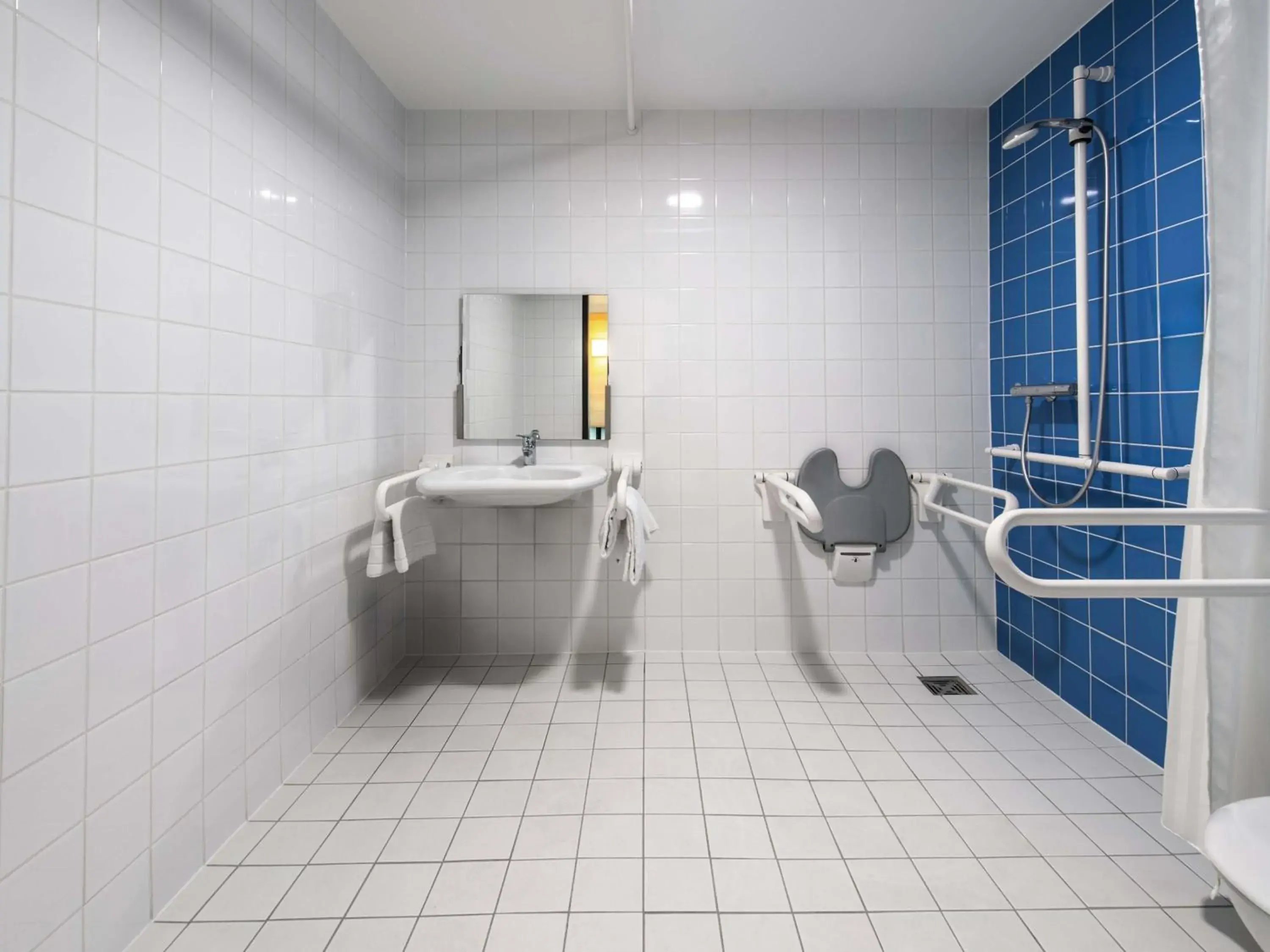 Spa and wellness centre/facilities in B&B Hotel Landshut Spa and wellness centre/facilities in B&B Hotel Landshut