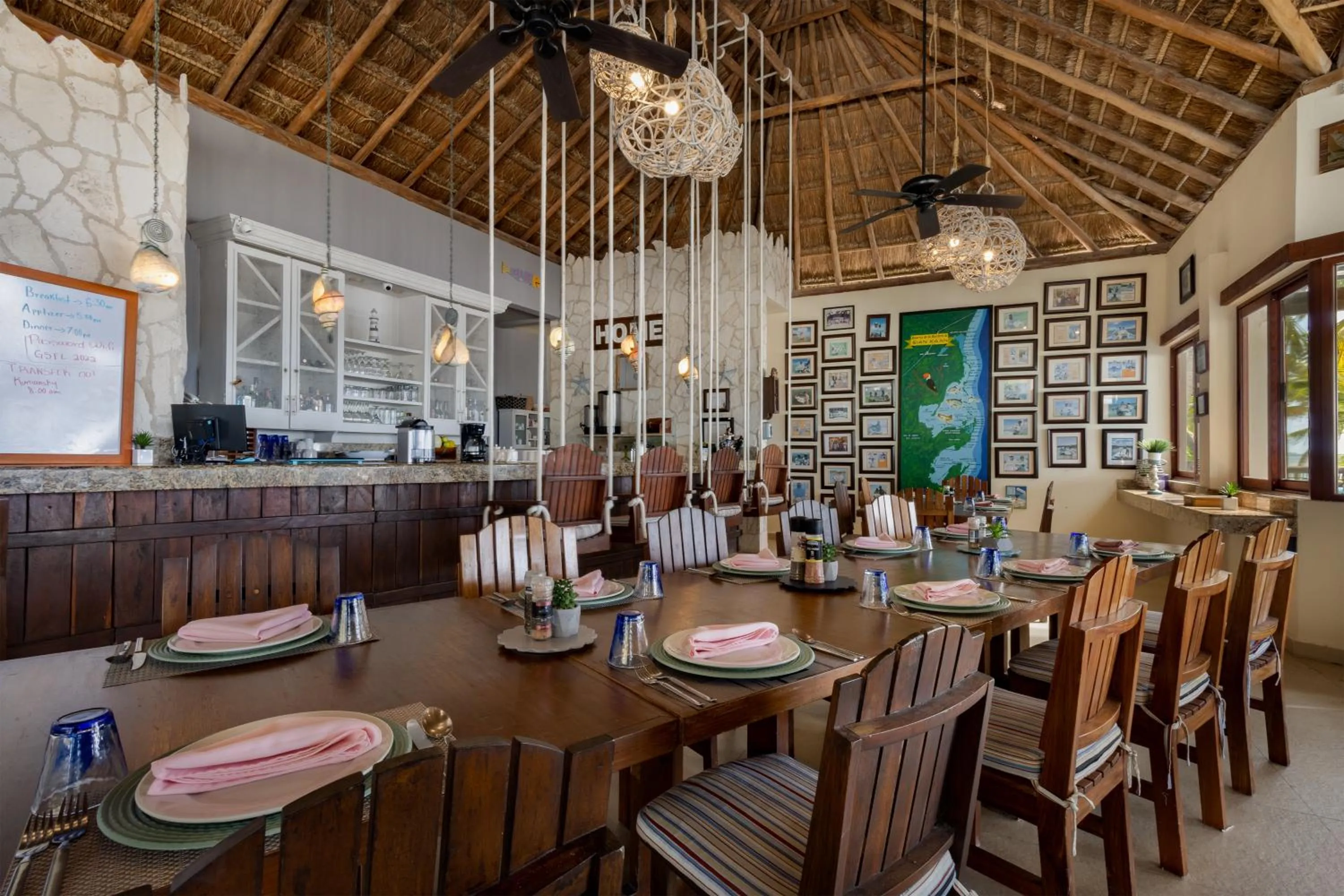 Restaurant/places to eat in Grand Slam Fishing Lodge Tulum