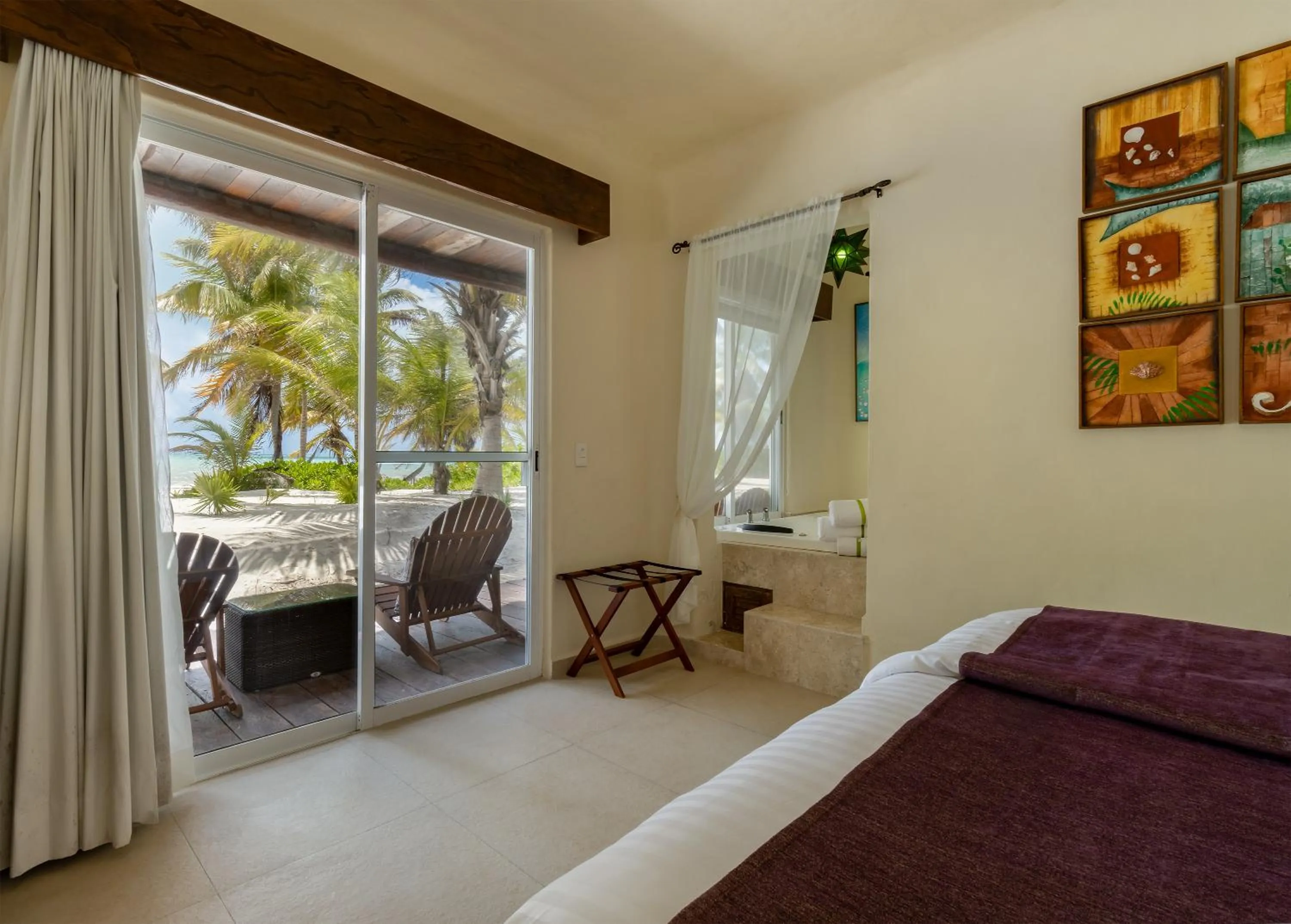Bedroom, Bed in Grand Slam Fishing Lodge Tulum