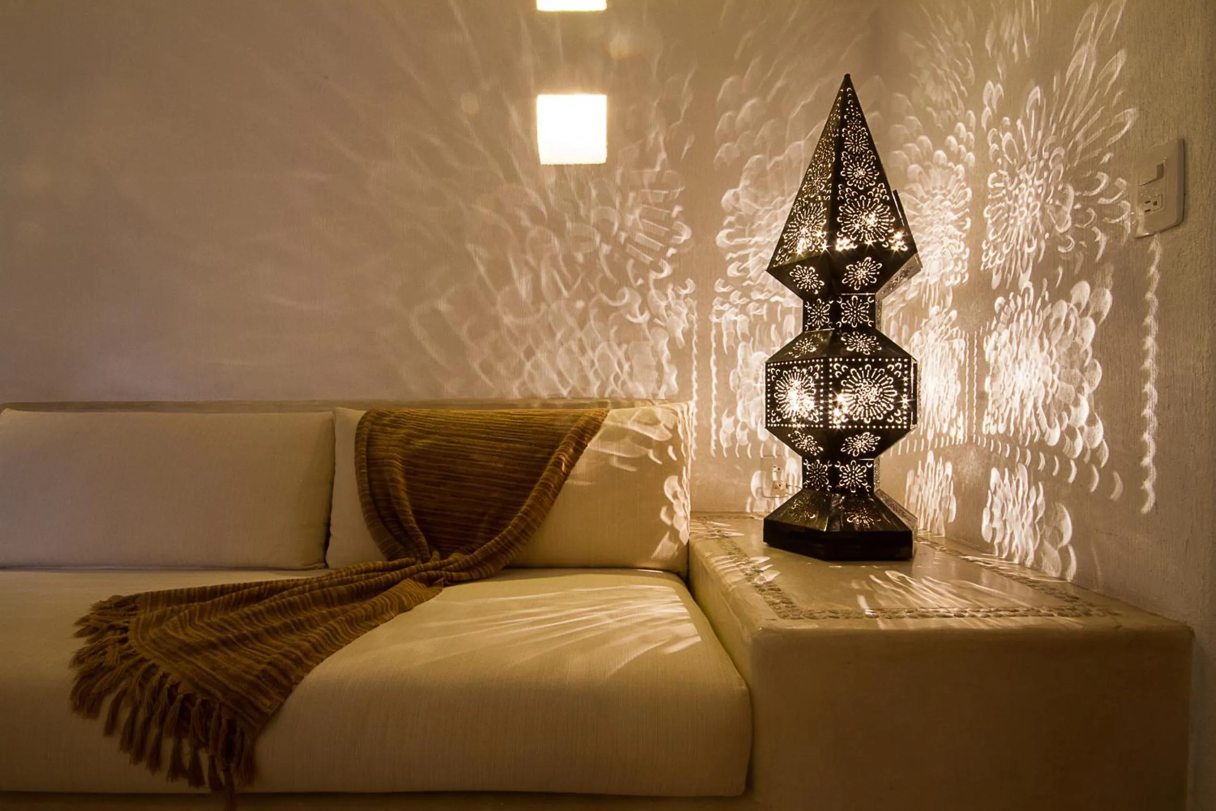 Decorative detail, Bed in Villas Naomi