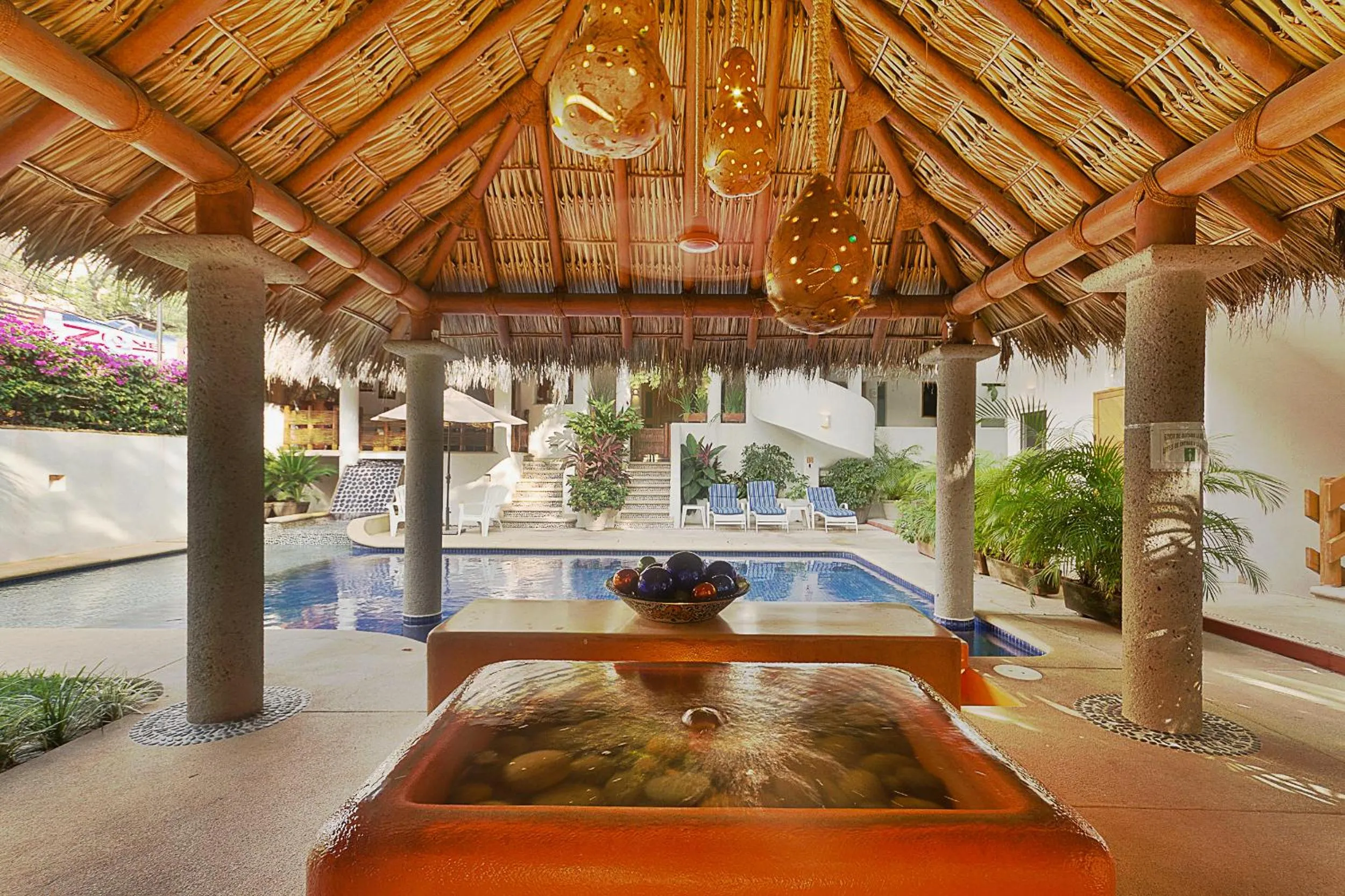 Swimming pool in Villas Naomi