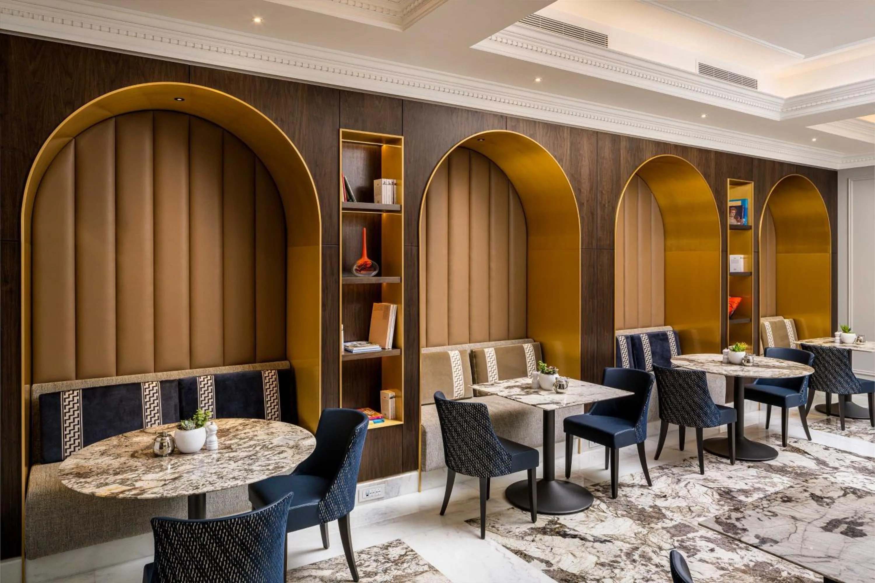 Coffee/tea facilities in InterContinental Athenee Palace Bucharest by IHG