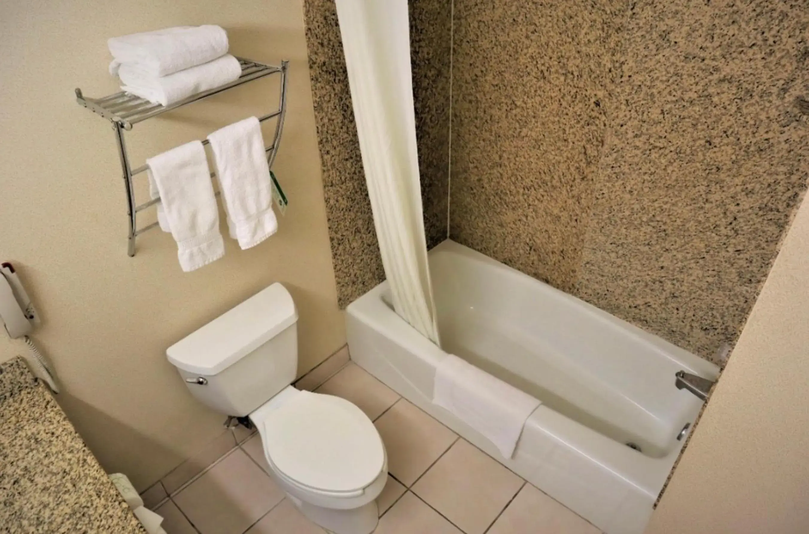 Bathroom in Oasis Inn & Suites 29 Palms Hotel Joshua Tree National Park Bathroom in Oasis Inn & Suites 29 Palms Hotel Joshua Tree National Park