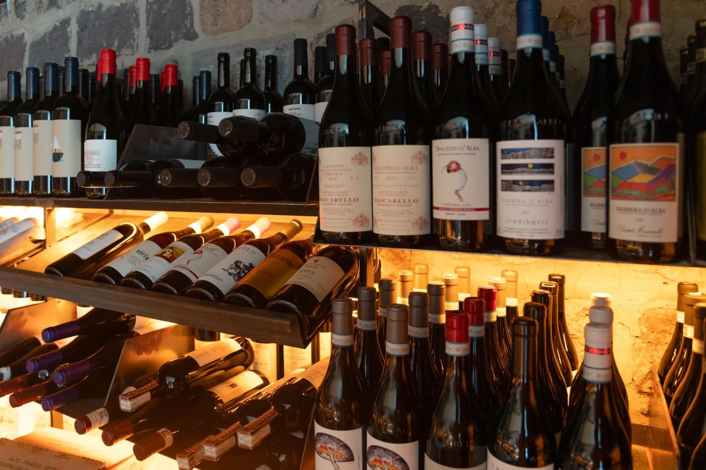 Restaurant/places to eat in Caruso sea view