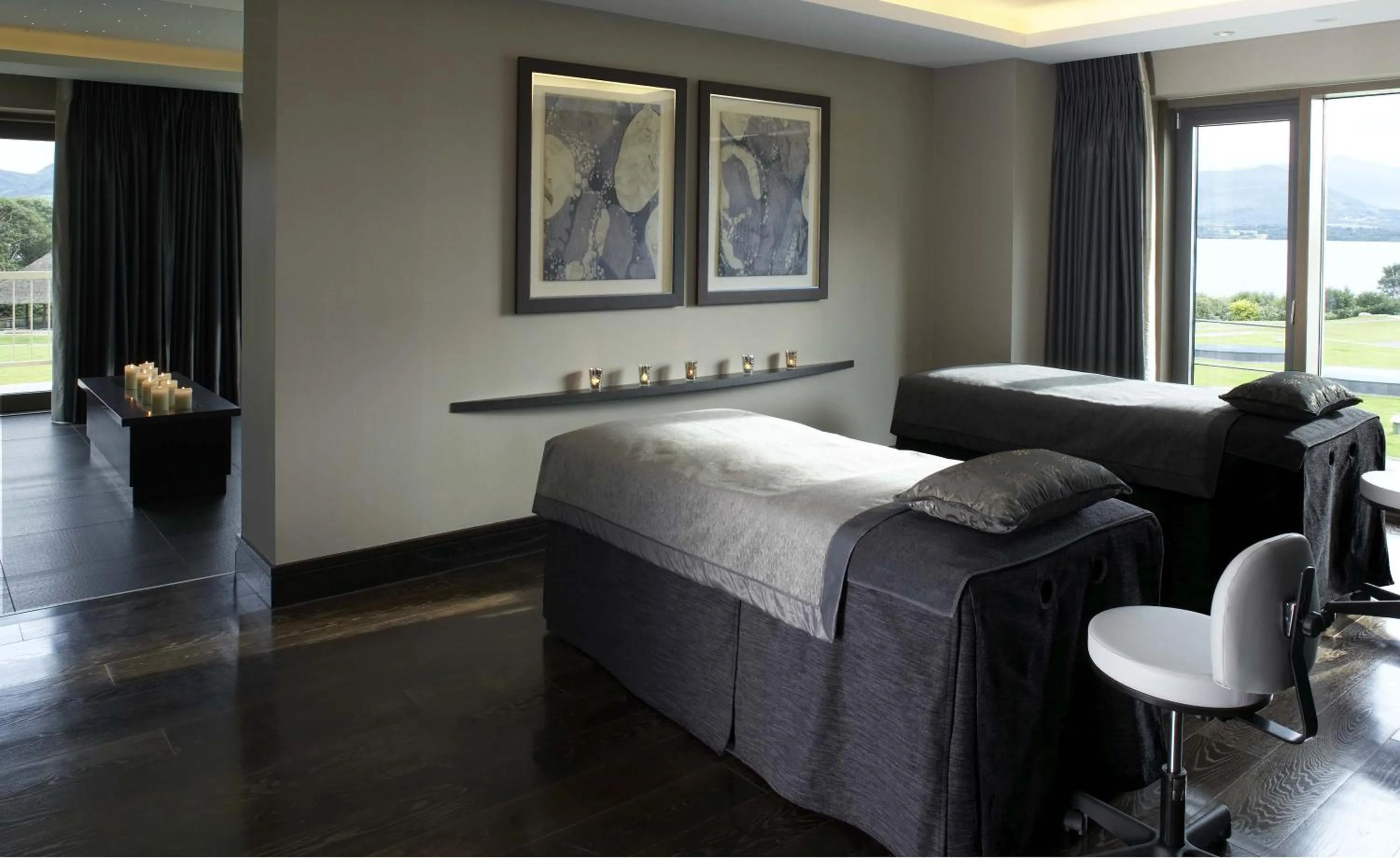 Massage, Bed in The Europe Hotel & Resort