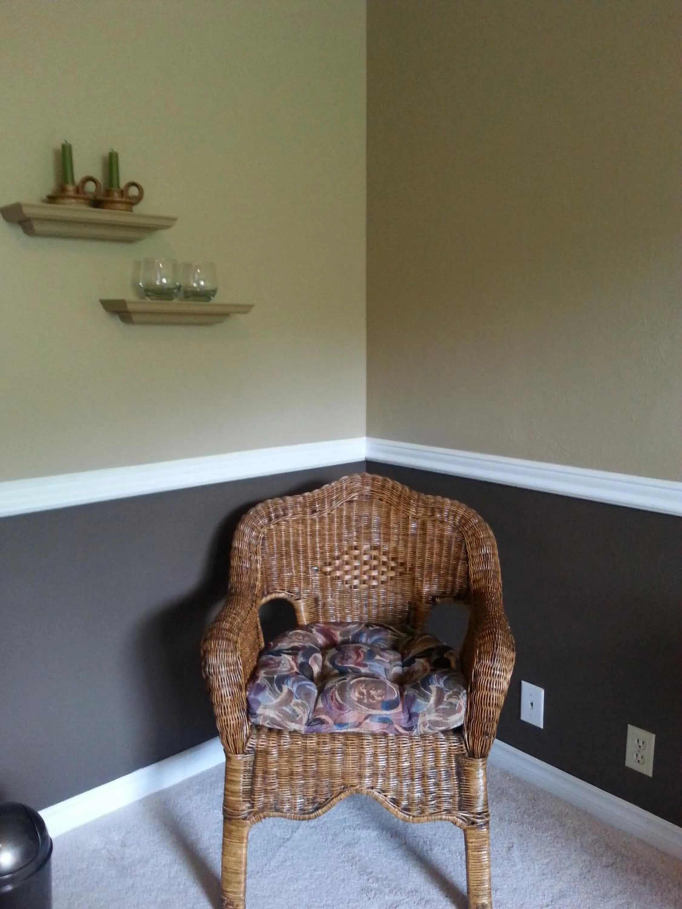 Seating area in Creekside B&B