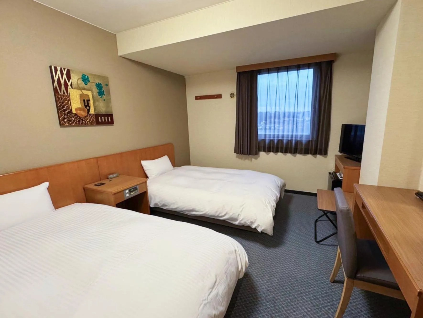 Photo of the whole room, Bed in Hotel Route-Inn Susono Inter