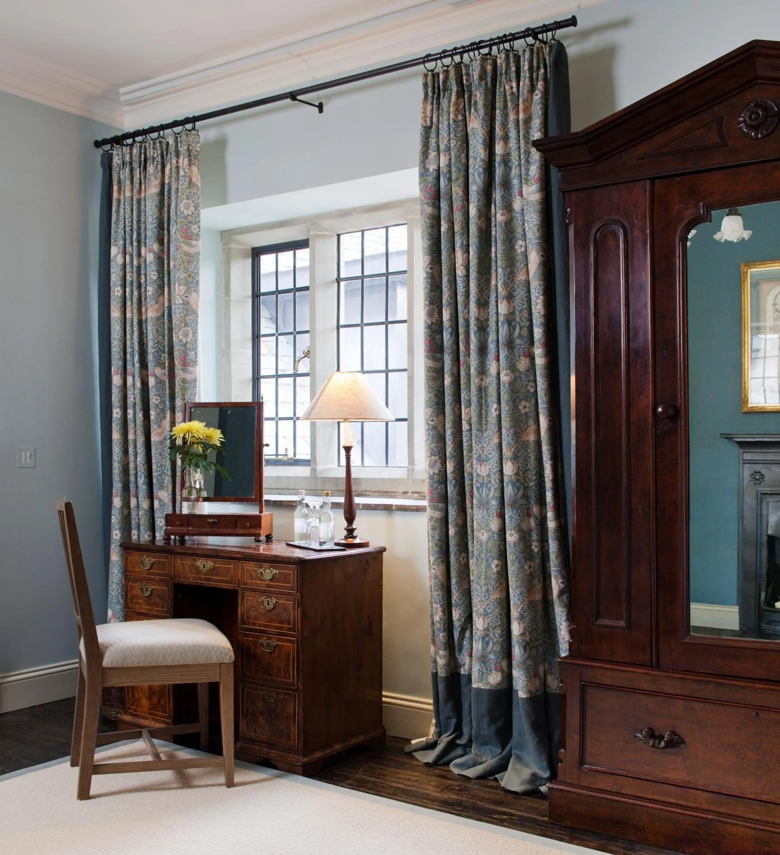 Bedroom in Ard na Sidhe Country House Hotel