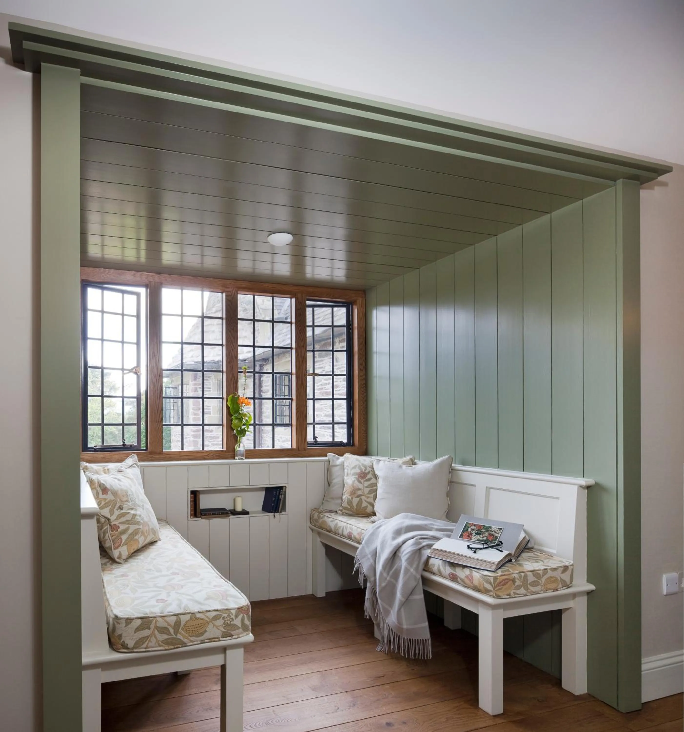 View (from property/room), Bed in Ard na Sidhe Country House Hotel