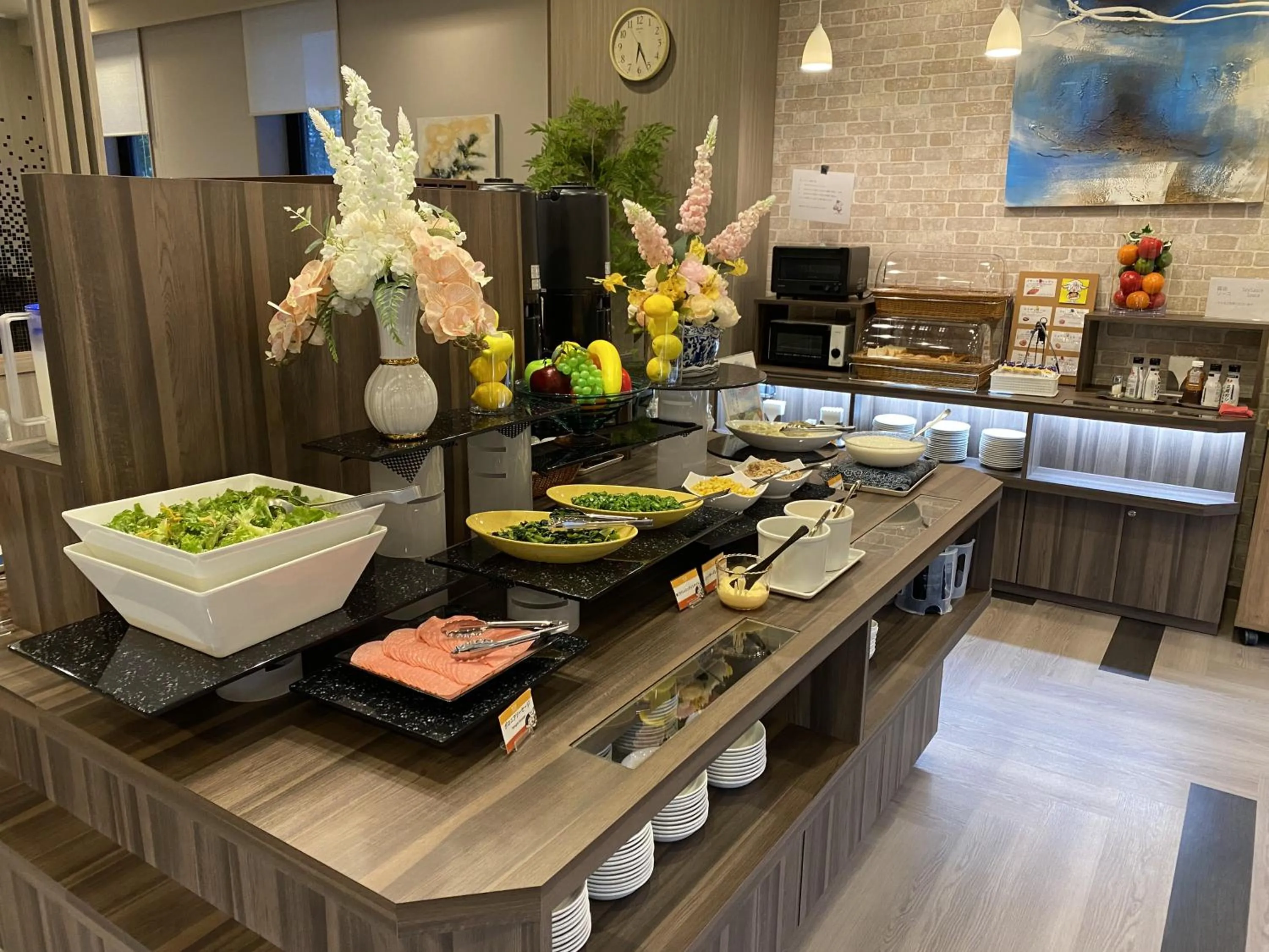 Restaurant/places to eat in Hotel Route-Inn Noshiro