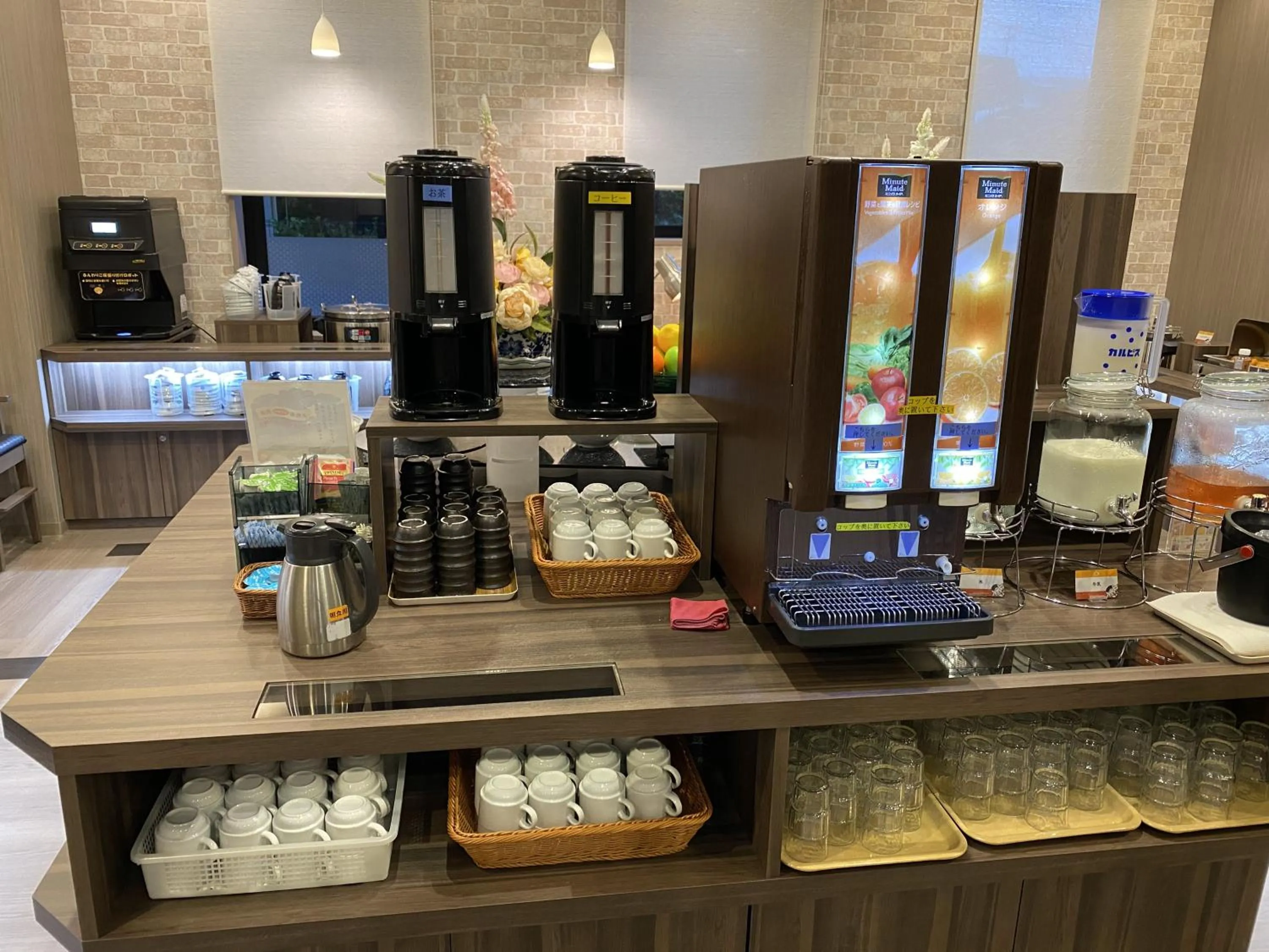 Restaurant/places to eat in Hotel Route-Inn Noshiro