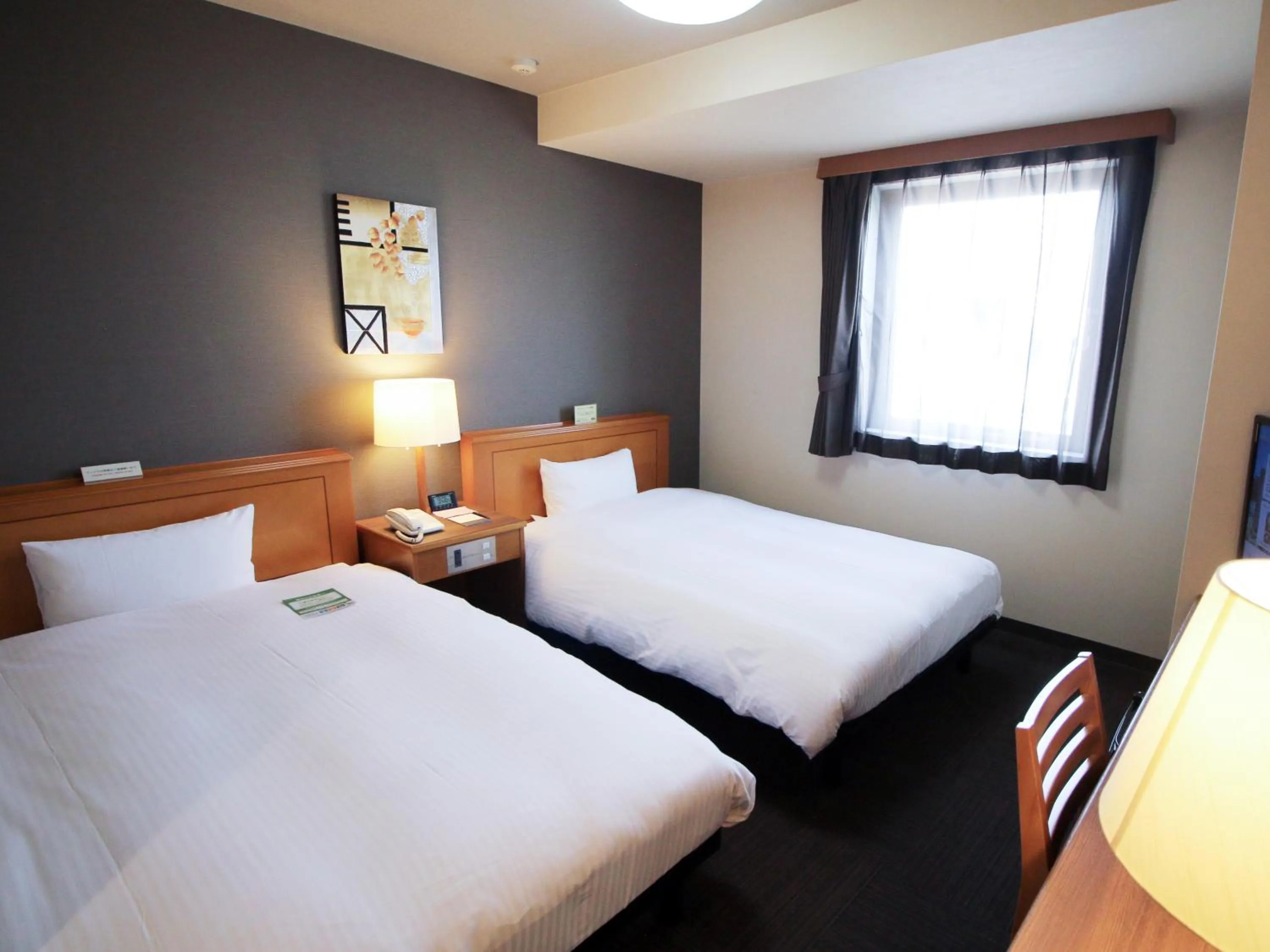 Photo of the whole room, Bed in Hotel Route-Inn Akita Tsuchizaki
