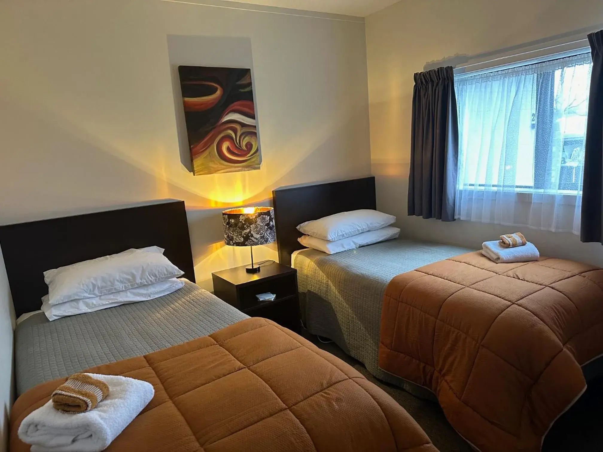 Bedroom, Bed in Anderson Park Motel Bedroom, Bed in Anderson Park Motel