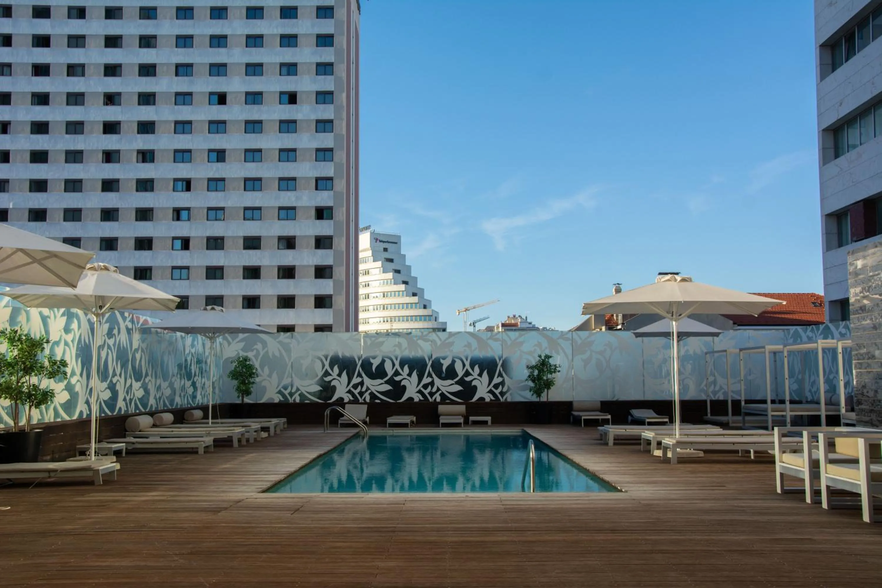 Swimming pool in VIP Grand Lisboa Hotel & Spa